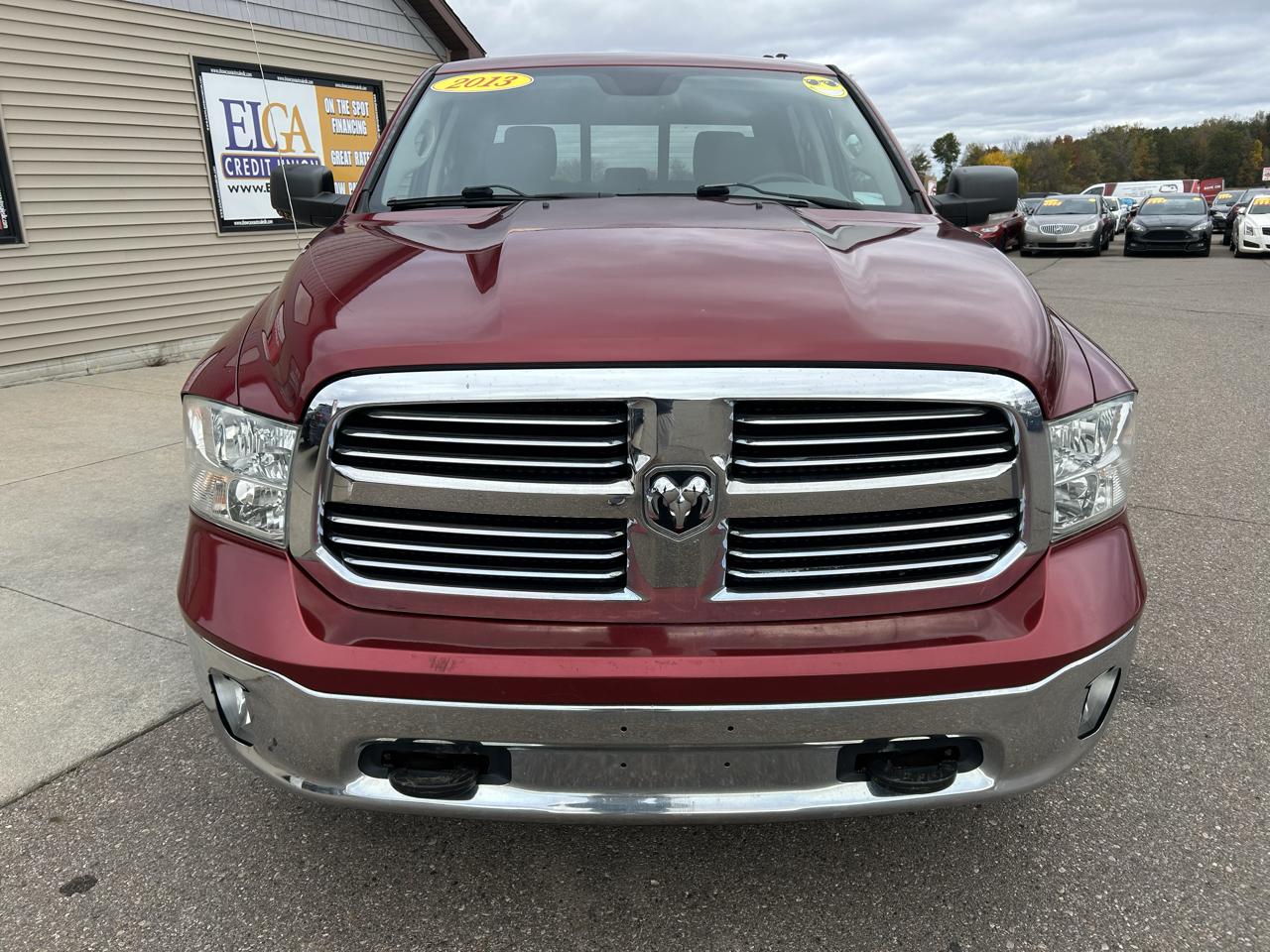 RAM 1500 4WD Crew Cab 140.5" Big Horn 2013