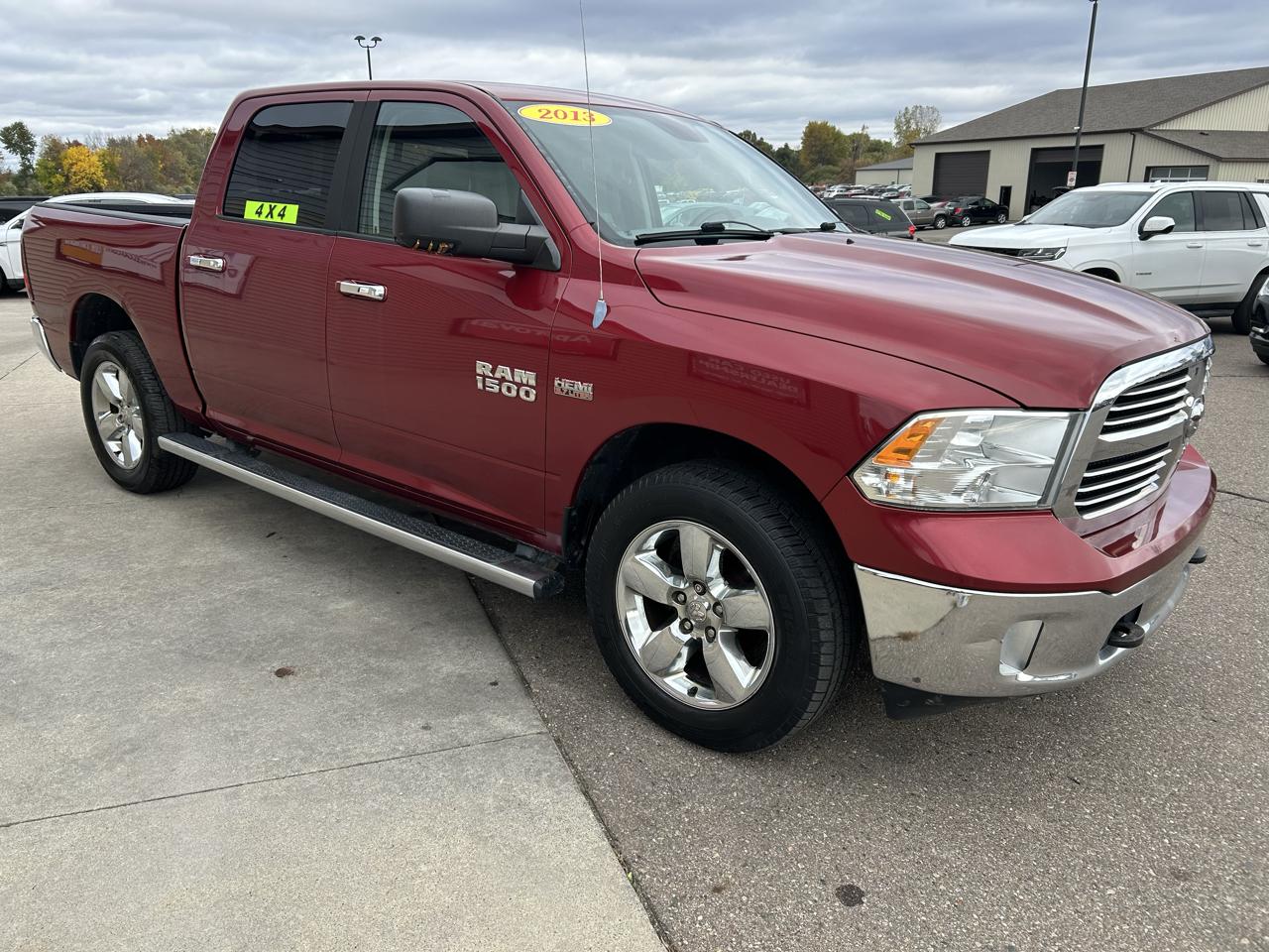 RAM 1500 4WD Crew Cab 140.5" Big Horn 2013