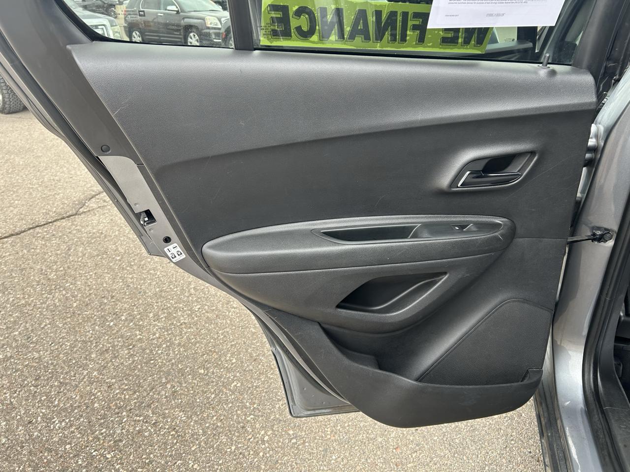 Chevrolet Trax FWD 4dr LS 2020