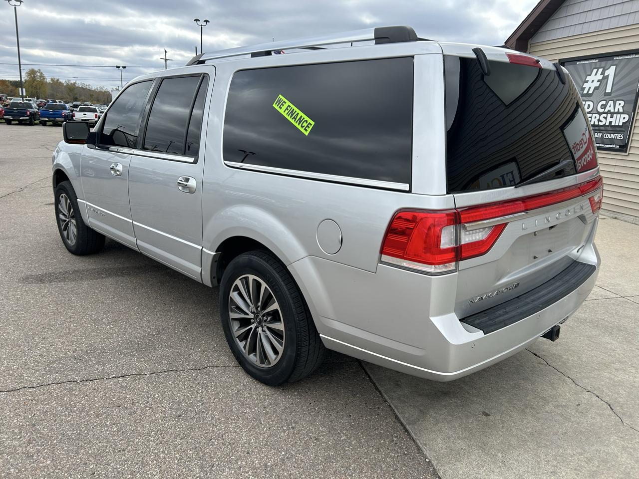Lincoln Navigator L 2WD 4dr Select 2016
