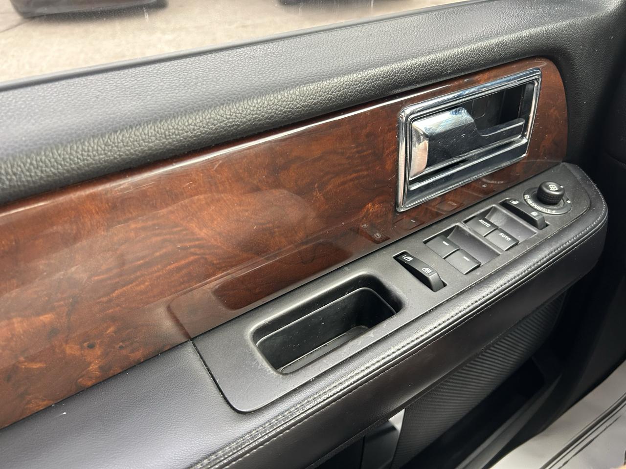 Lincoln Navigator L 2WD 4dr Select 2016