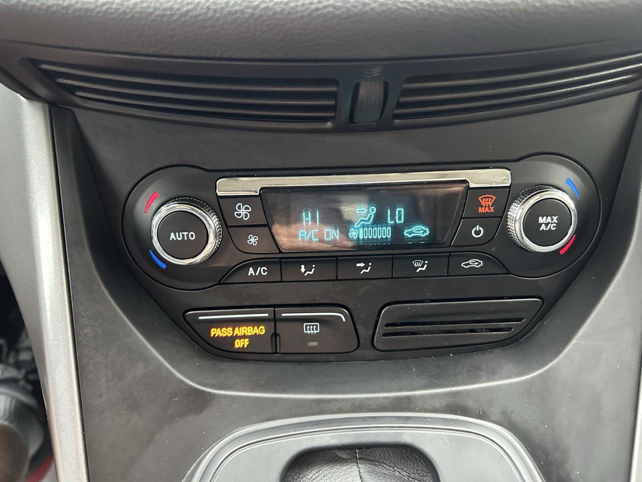 Ford Escape FWD 4dr SE 2016