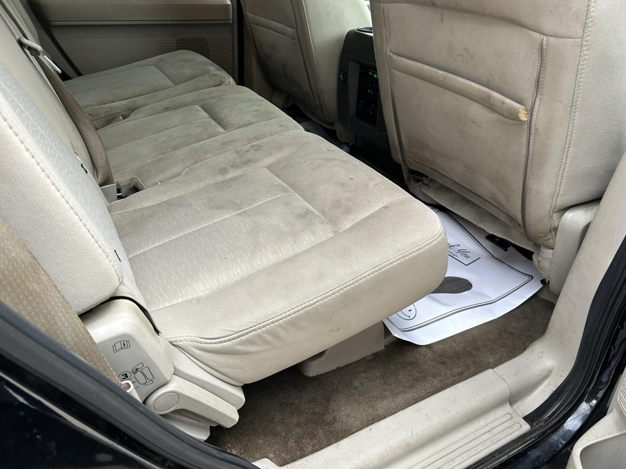 Ford Expedition 4WD 4dr King Ranch 2012