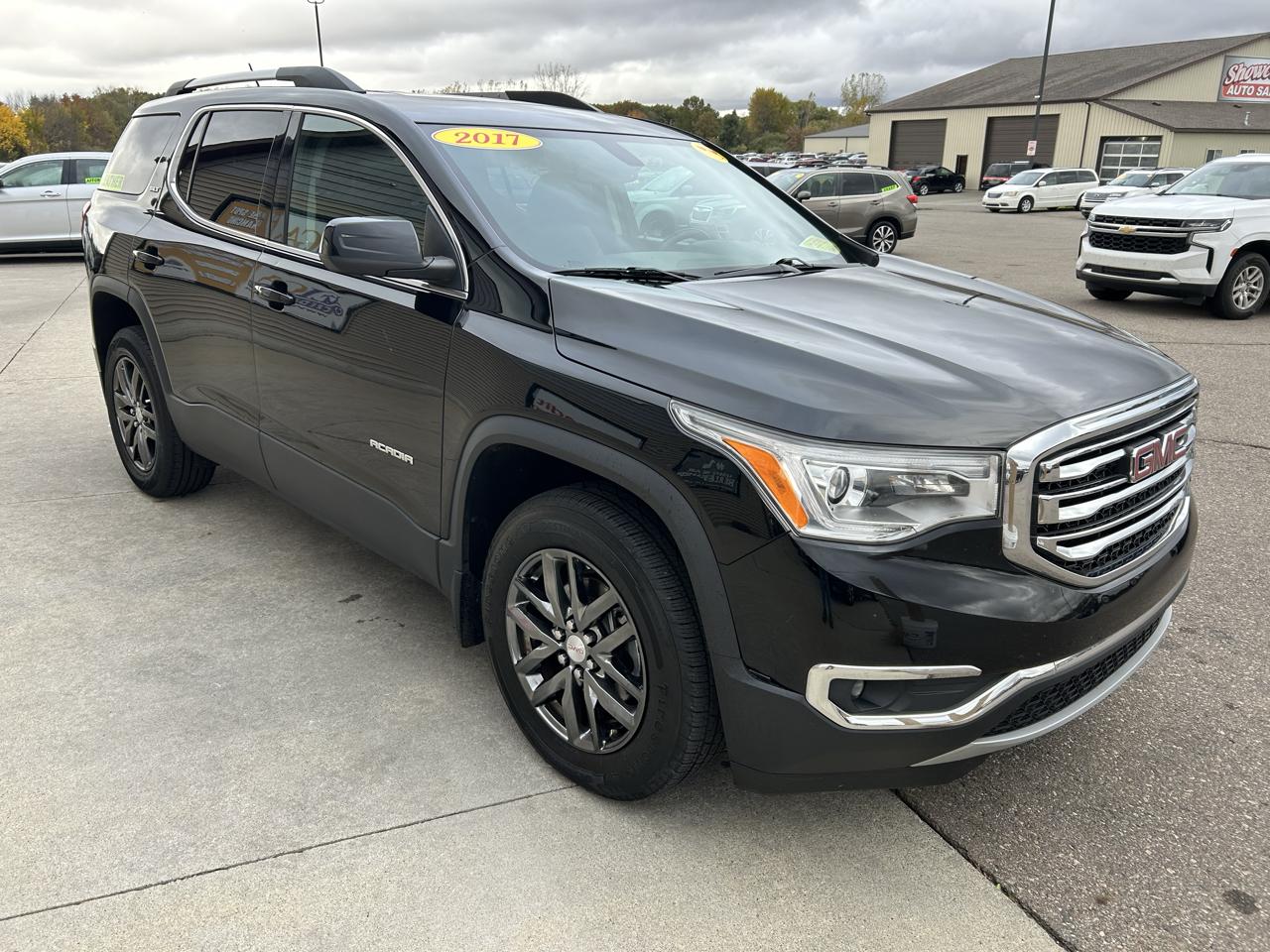 GMC Acadia AWD 4dr SLT w/SLT-1 2017
