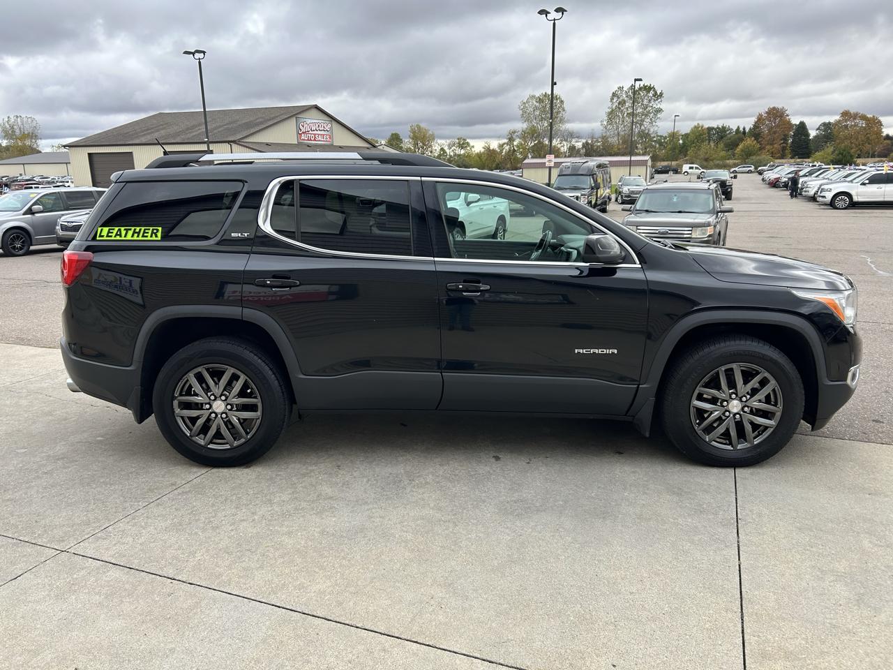 GMC Acadia AWD 4dr SLT w/SLT-1 2017