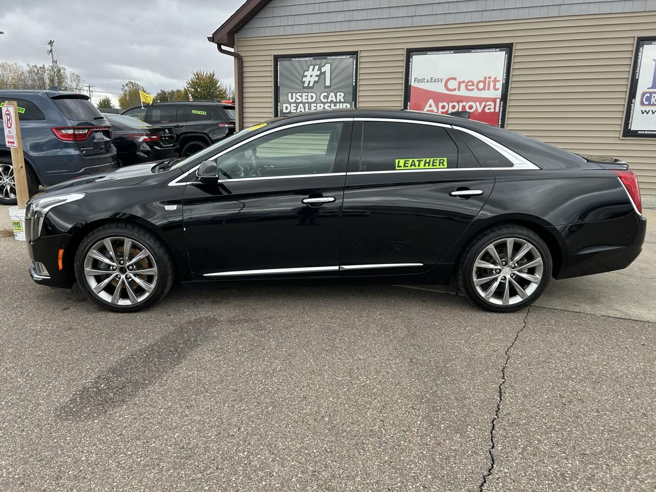 Cadillac XTS 4dr Sdn FWD 2018