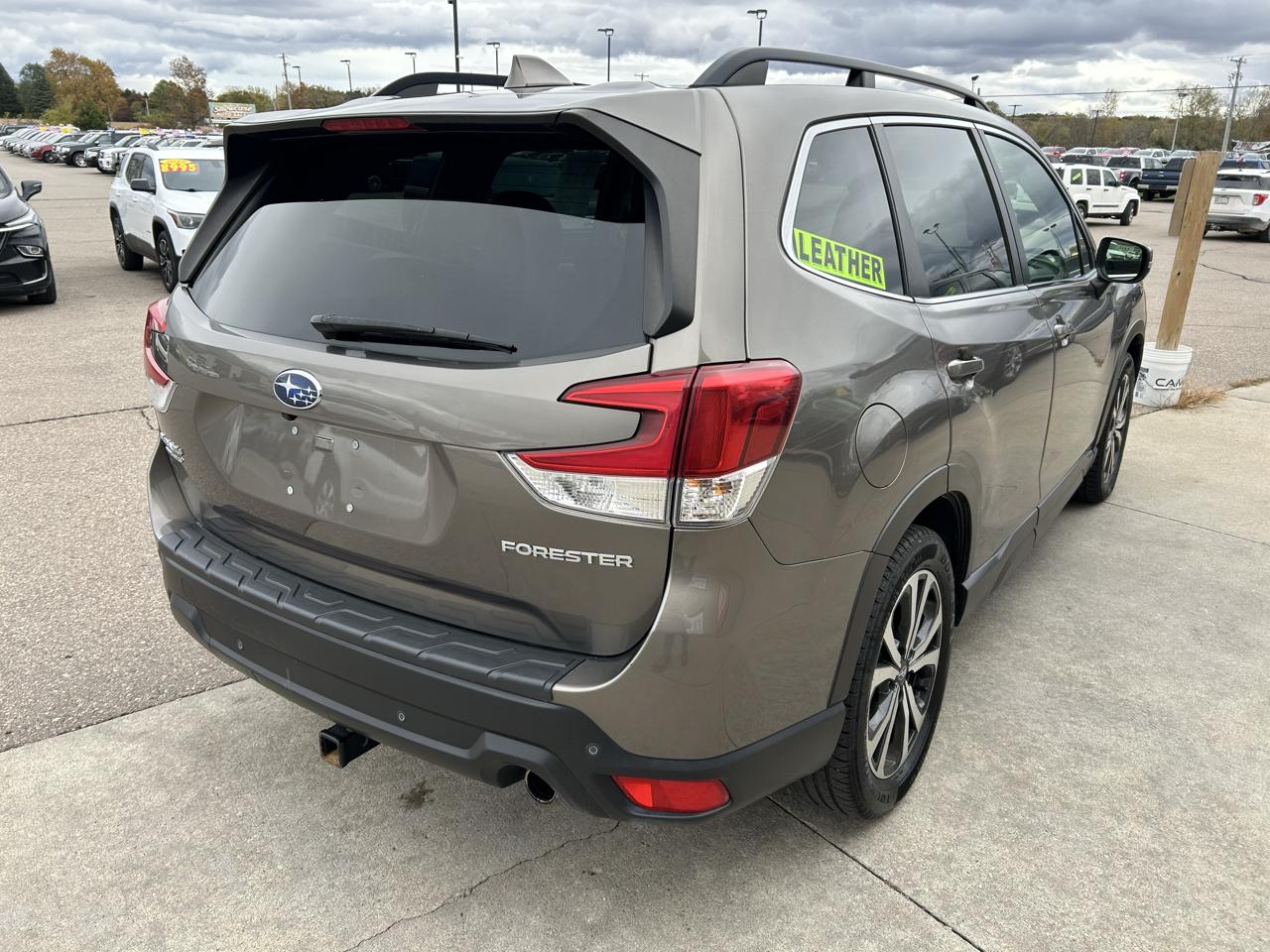 Subaru Forester Limited CVT 2021