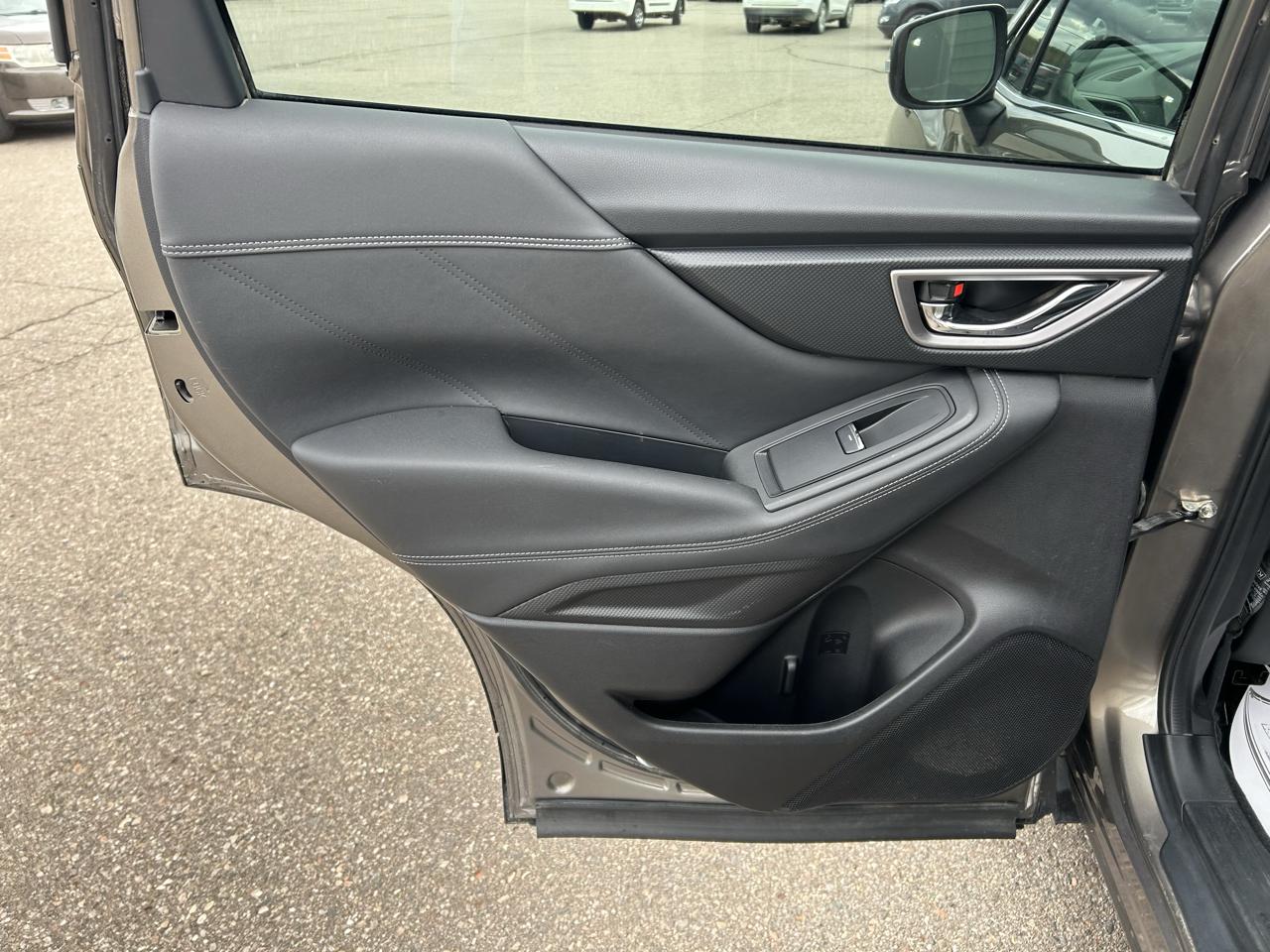 Subaru Forester Limited CVT 2021