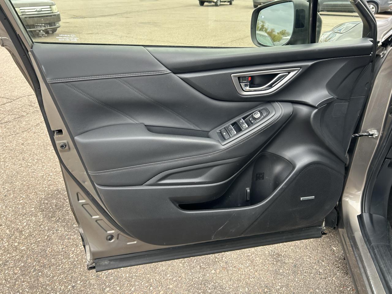 Subaru Forester Limited CVT 2021