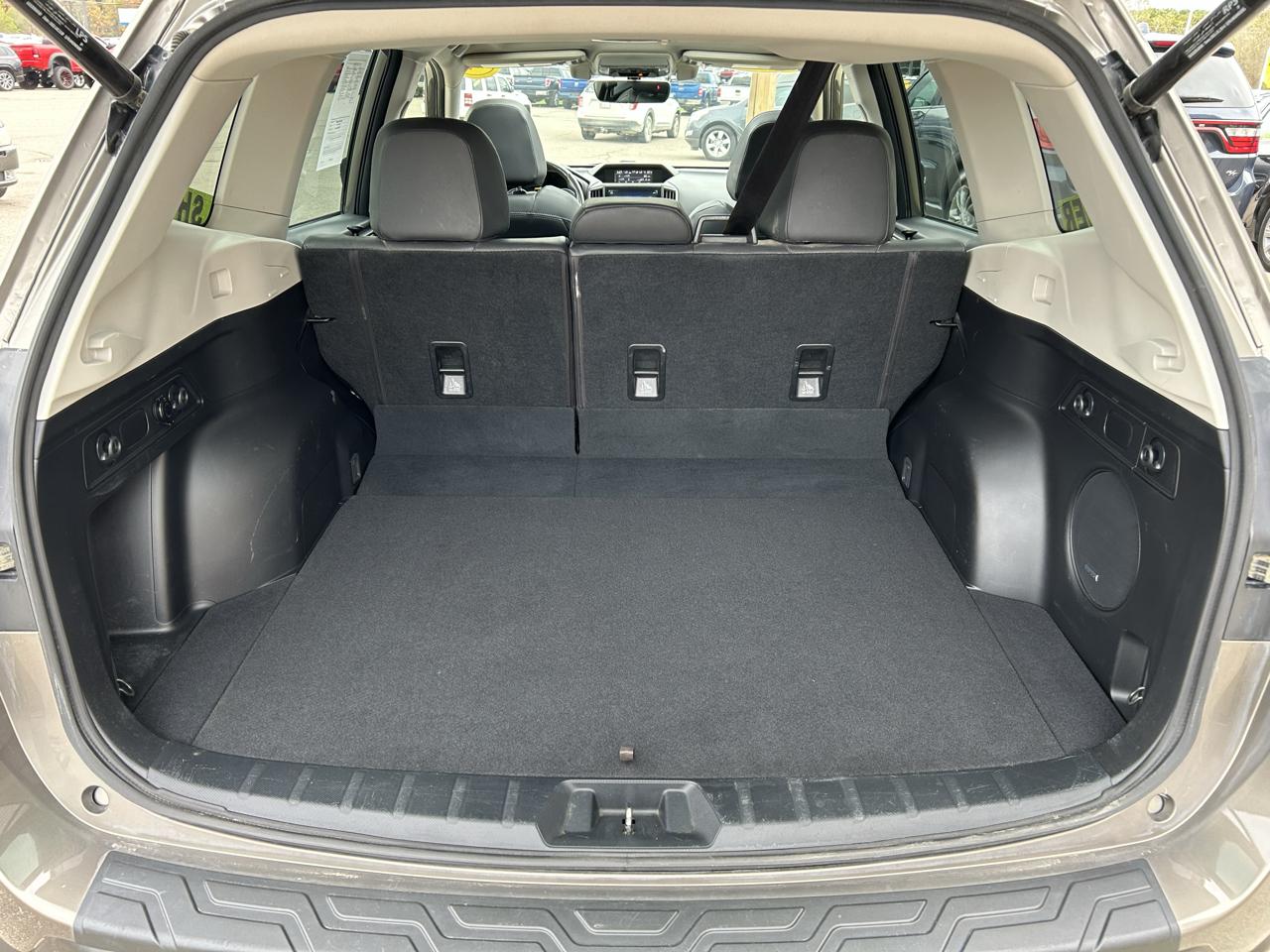Subaru Forester Limited CVT 2021