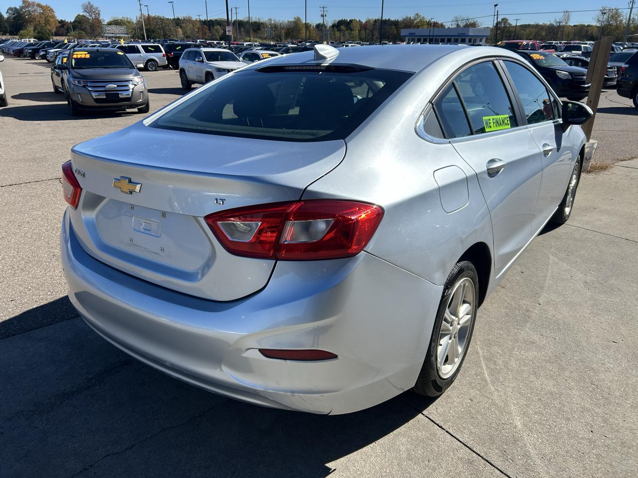 Chevrolet Cruze 4dr Sdn 1.4L LT w/1SD 2017