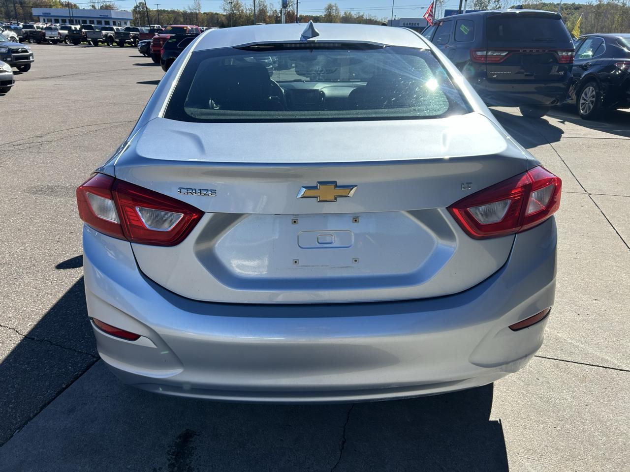 Chevrolet Cruze 4dr Sdn 1.4L LT w/1SD 2017