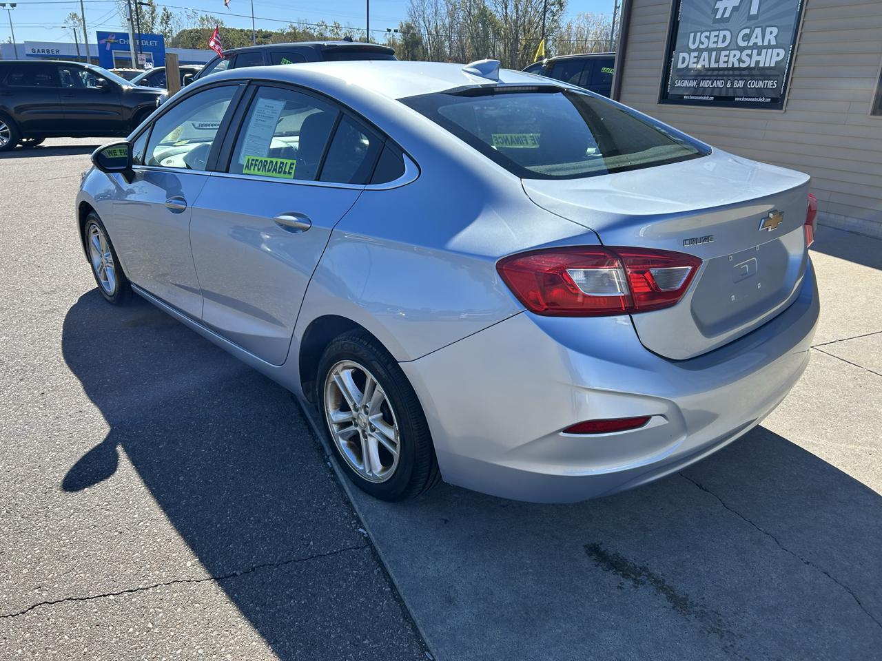 Chevrolet Cruze 4dr Sdn 1.4L LT w/1SD 2017