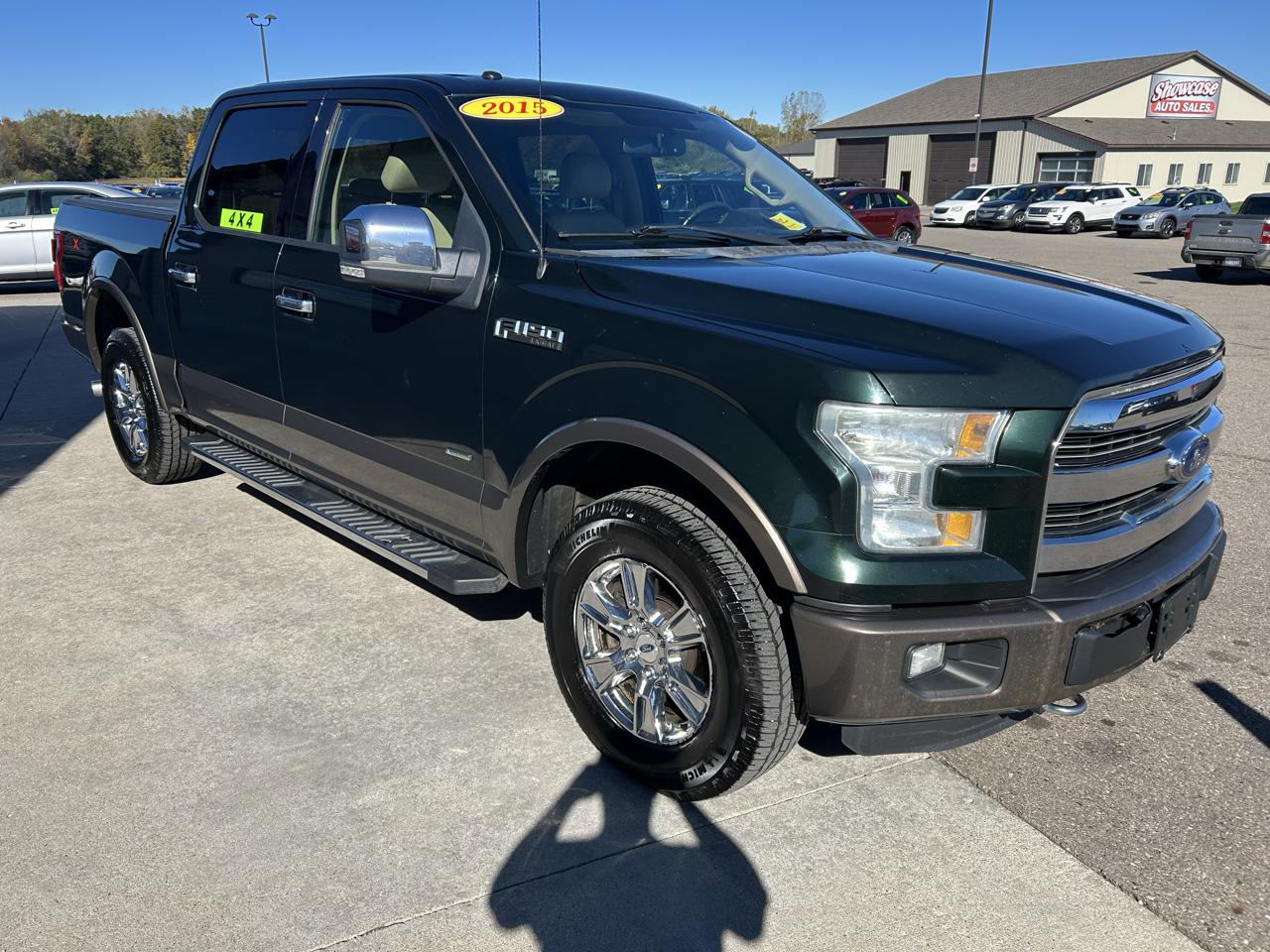 Ford F-150 4WD SuperCrew 145" Lariat 2015