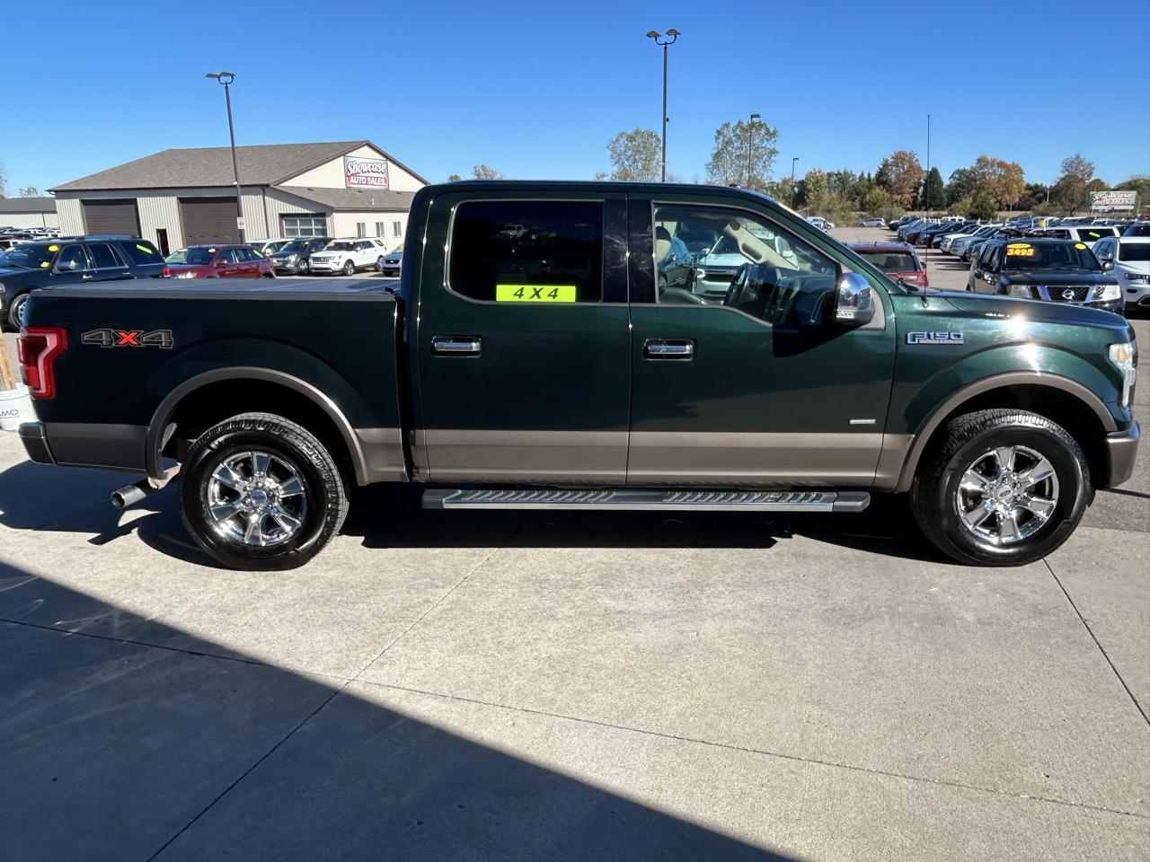 Ford F-150 4WD SuperCrew 145" Lariat 2015