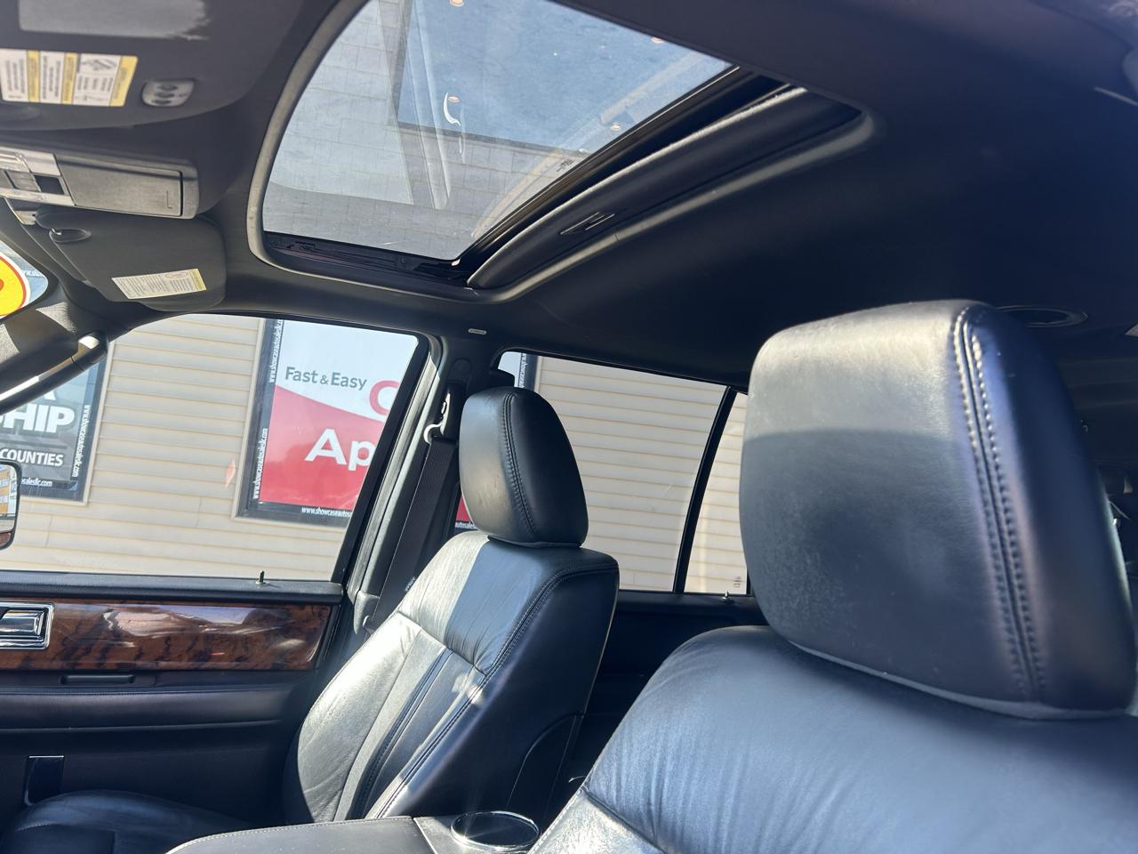 Lincoln Navigator 4WD 4dr 2015