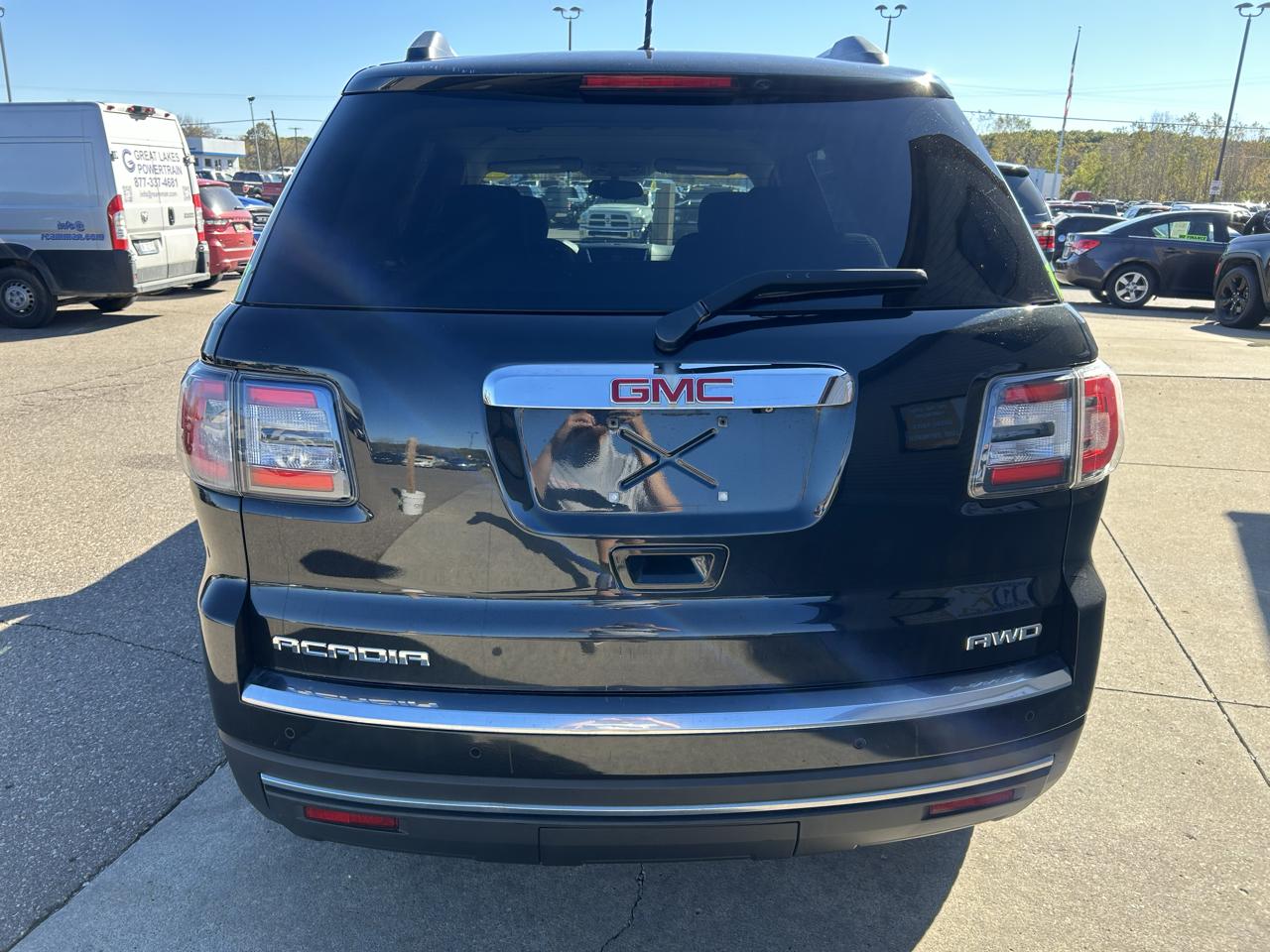 GMC Acadia AWD 4dr SLE w/SLE-1 2015