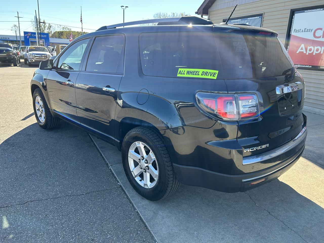 GMC Acadia AWD 4dr SLE w/SLE-1 2015