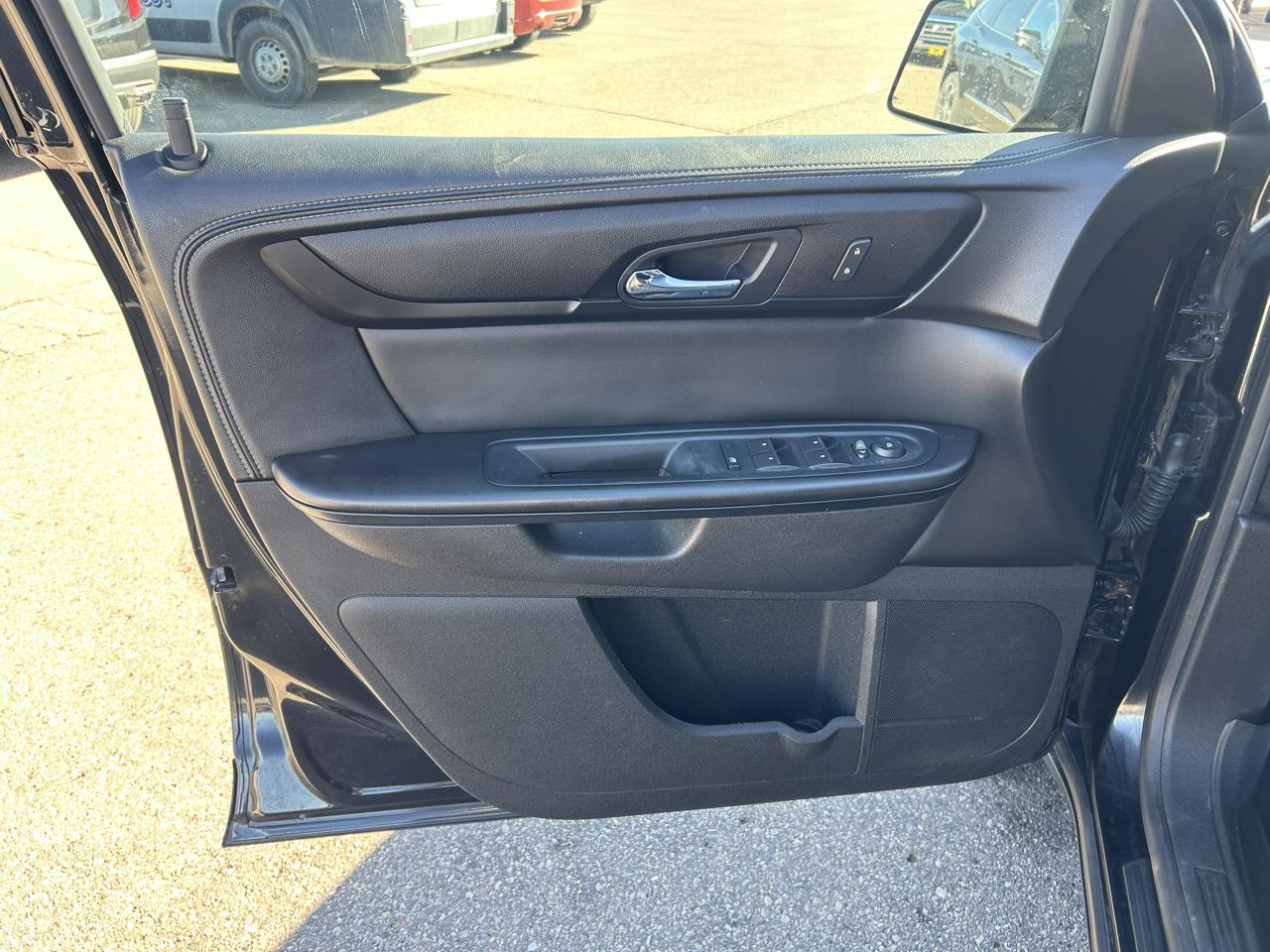 GMC Acadia AWD 4dr SLE w/SLE-1 2015