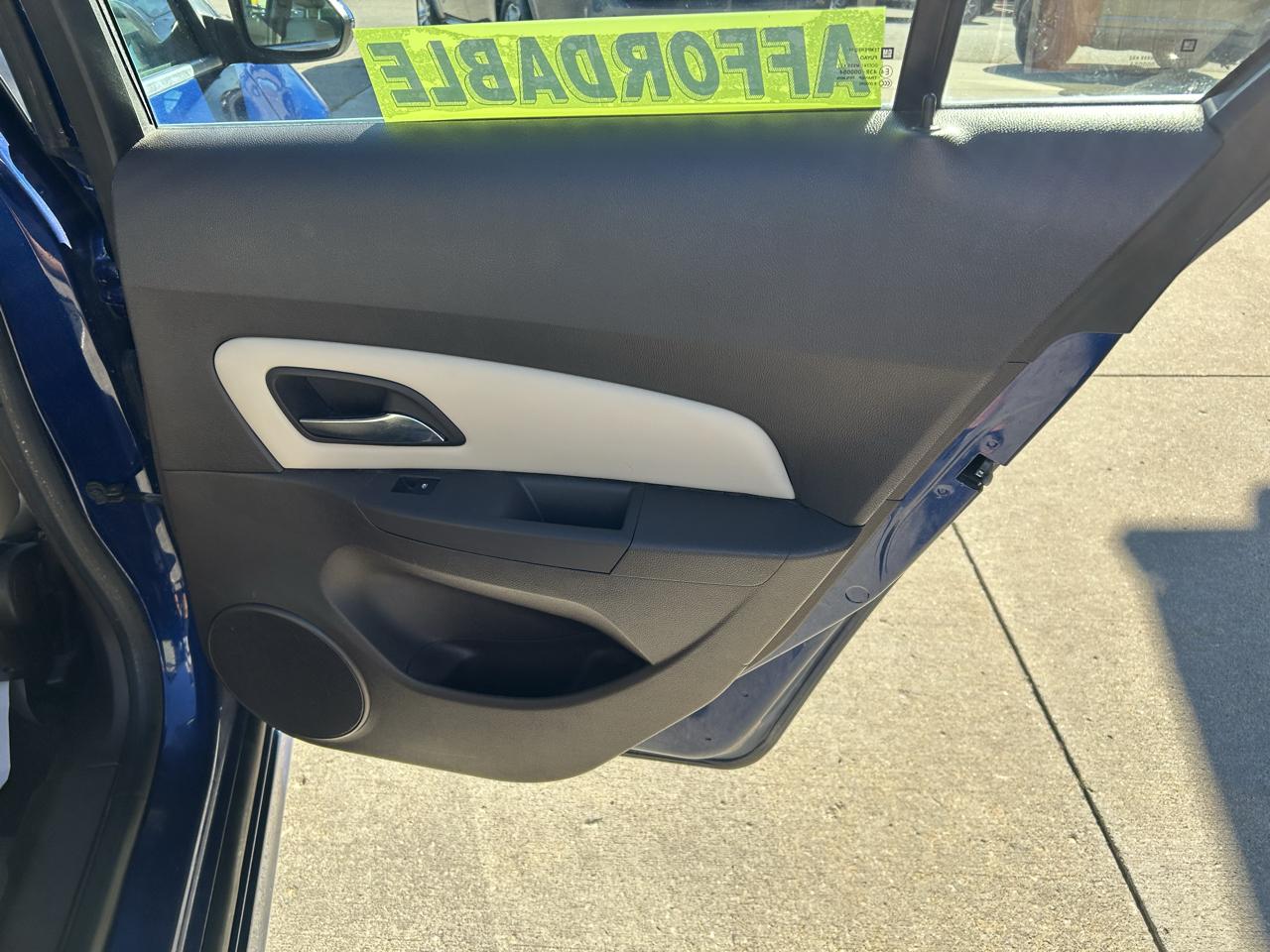 Chevrolet Cruze 4dr Sdn Auto 2LT 2013