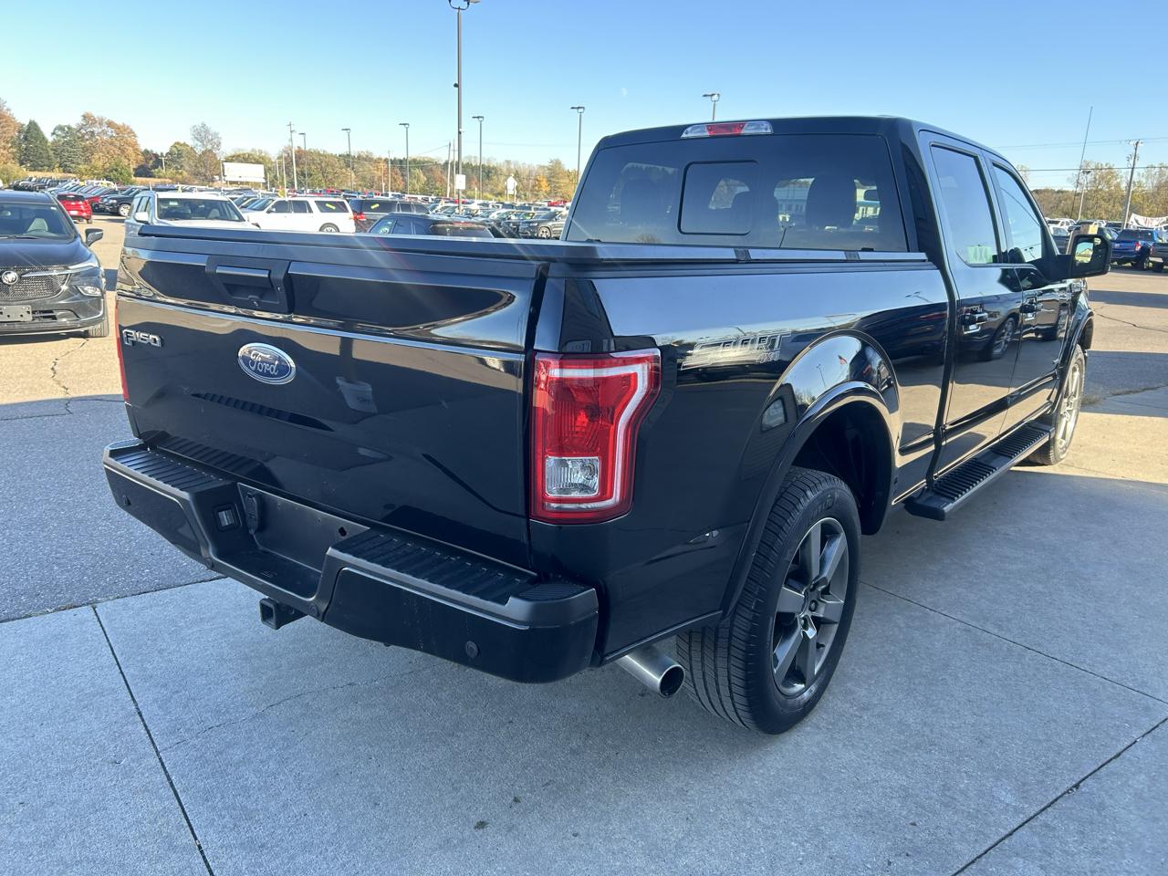 Ford F-150 XLT 4WD SuperCrew 5.5' Box 2017