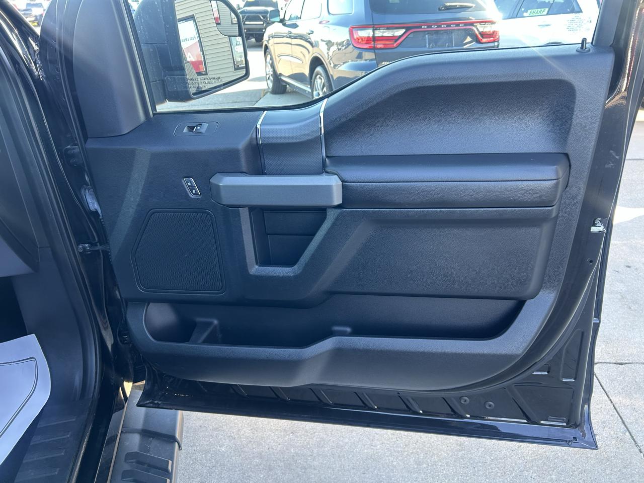 Ford F-150 XLT 4WD SuperCrew 5.5' Box 2017