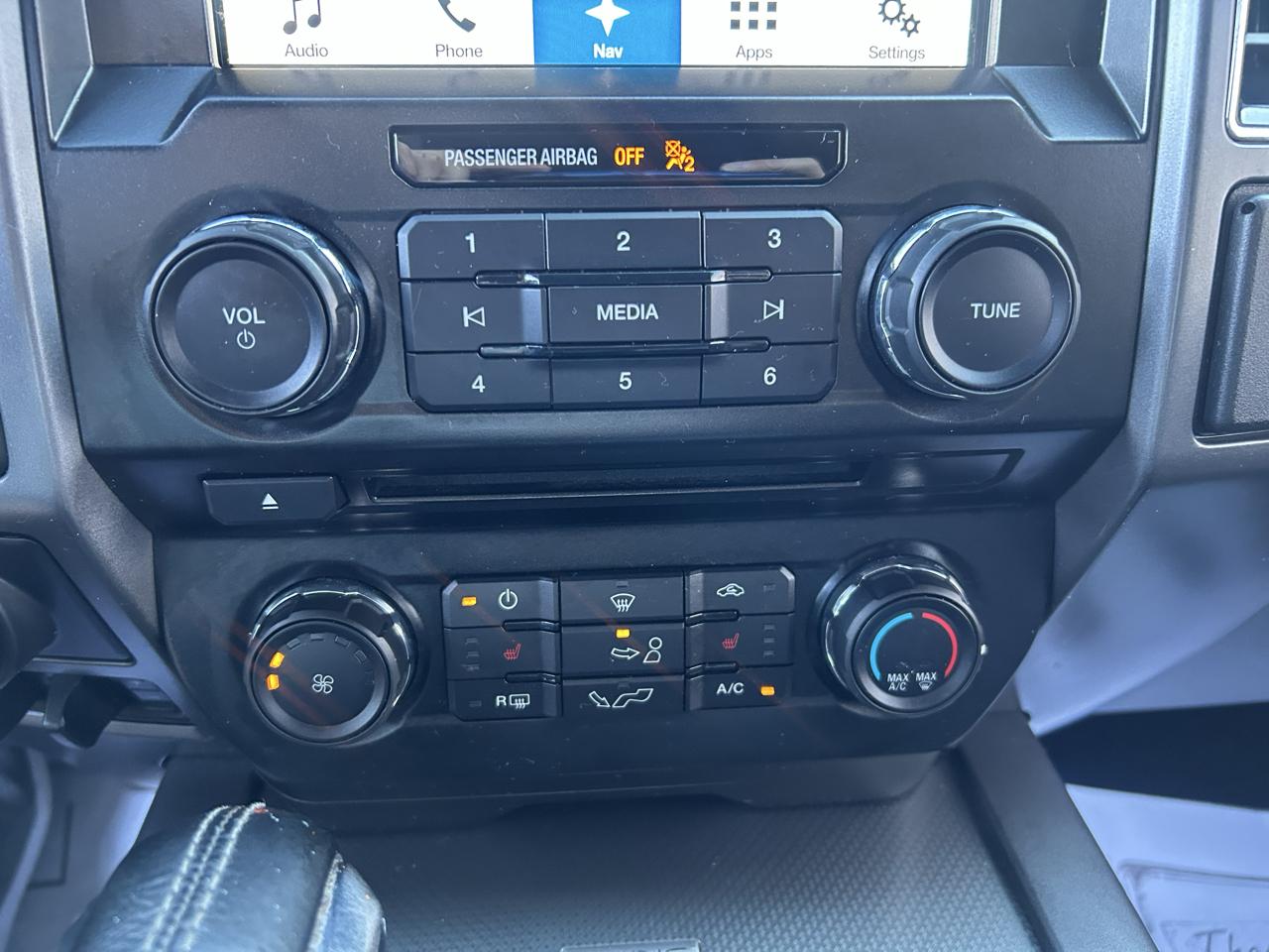Ford F-150 XLT 4WD SuperCrew 5.5' Box 2017
