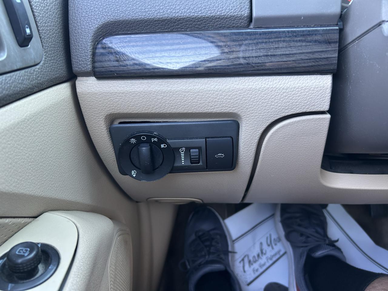 Ford Fusion 4dr Sdn V6 SEL 2006