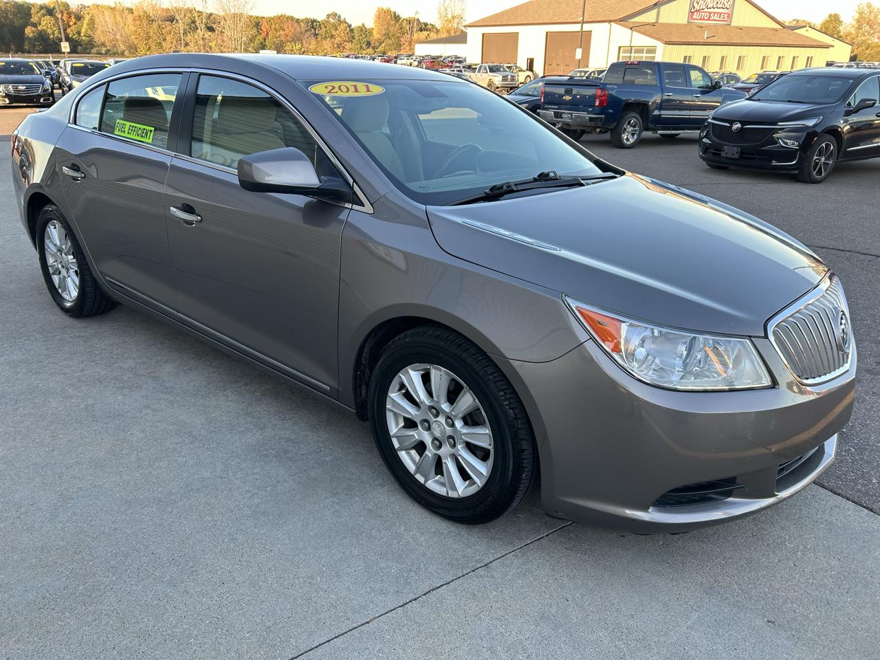 Buick LaCrosse 4dr Sdn CX 2011