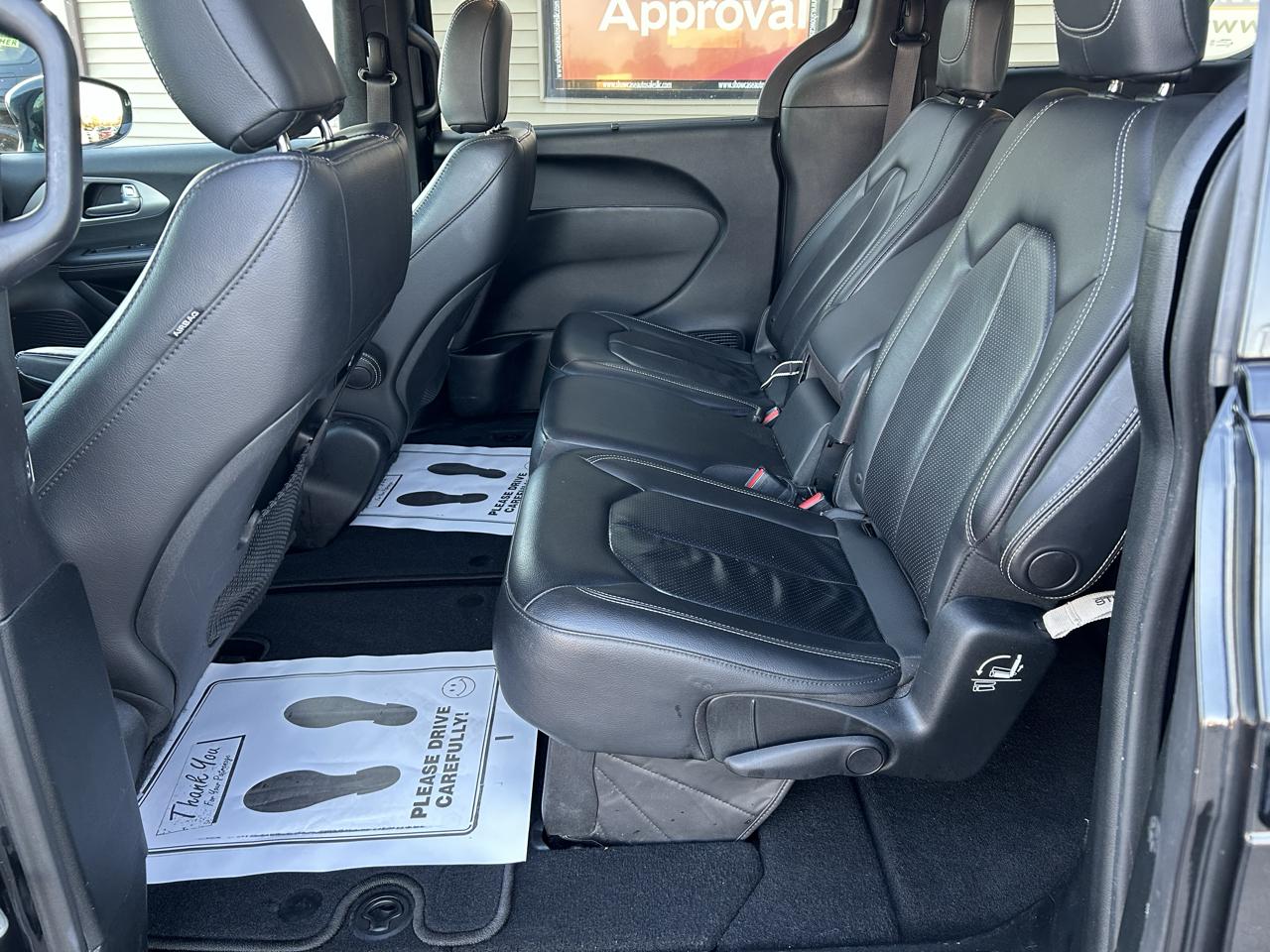 Chrysler Pacifica Touring-L 2WD 2018