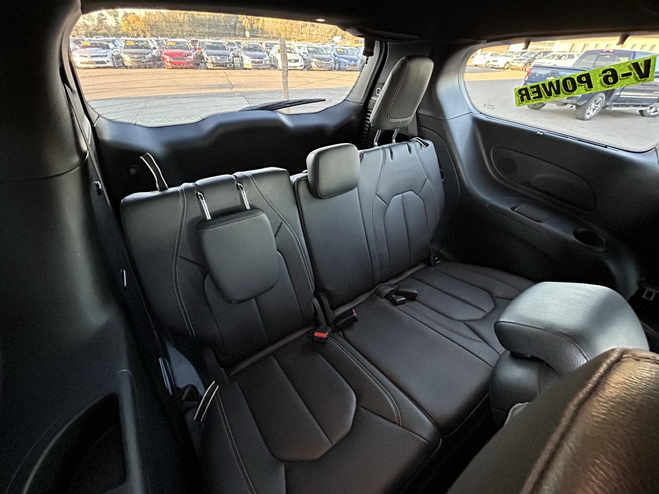 Chrysler Pacifica Touring-L 2WD 2018