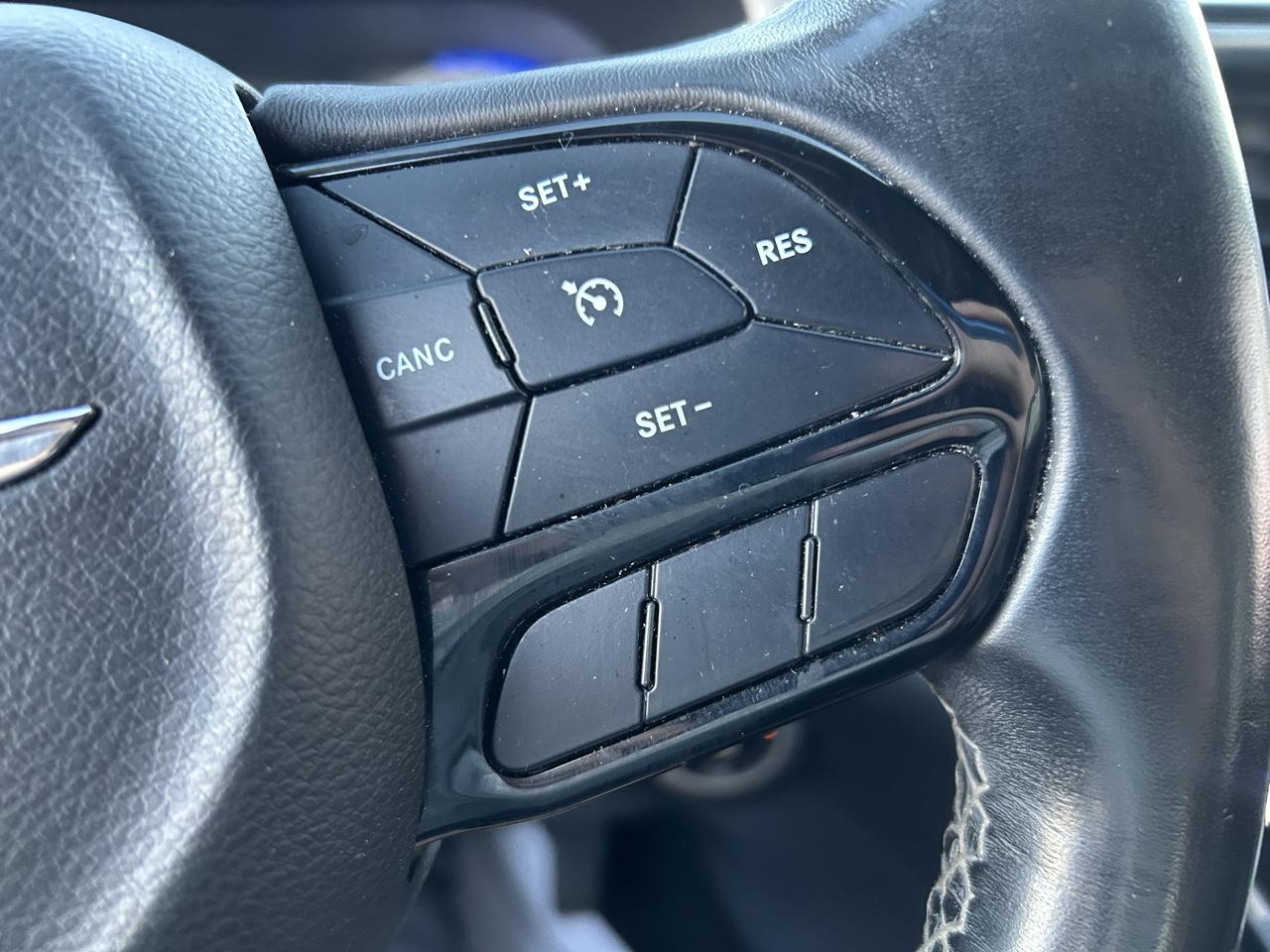 Chrysler Pacifica Touring-L 2WD 2018