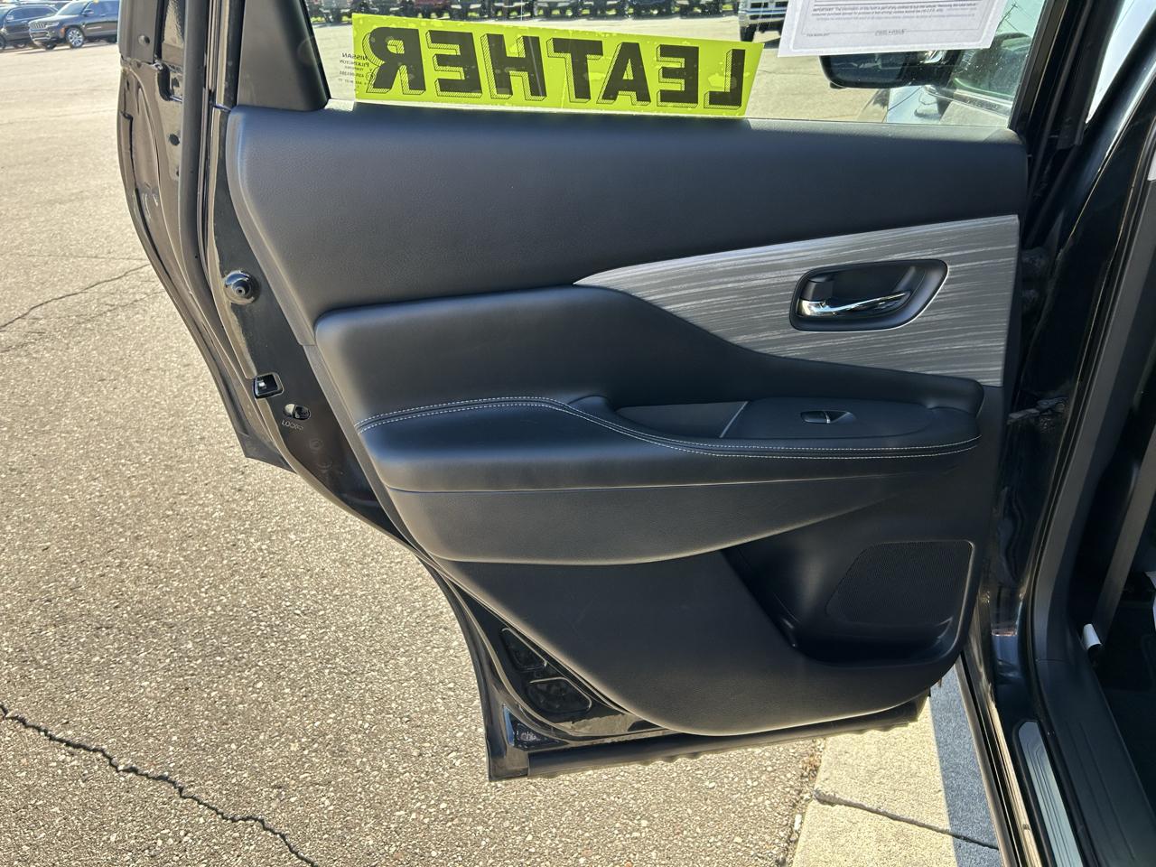 Nissan Murano AWD 4dr Platinum 2015