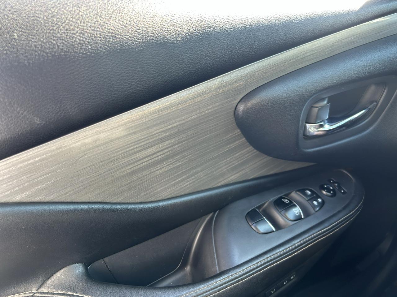 Nissan Murano AWD 4dr Platinum 2015