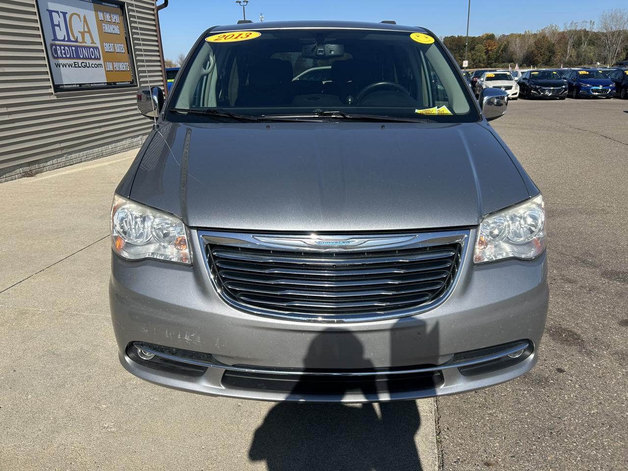 Chrysler Town & Country 4dr Wgn Touring-L 2013