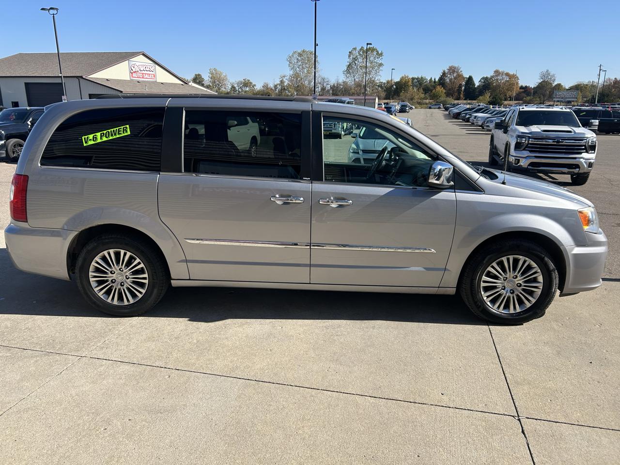 Chrysler Town & Country 4dr Wgn Touring-L 2013