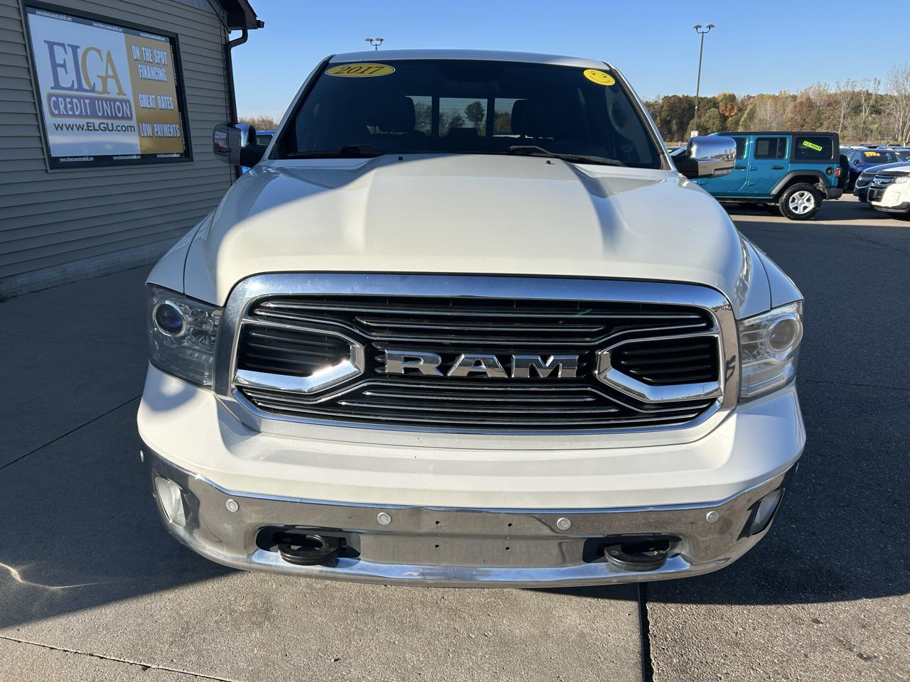 RAM 1500 Limited 4x4 Crew Cab 5'7" Box 2017