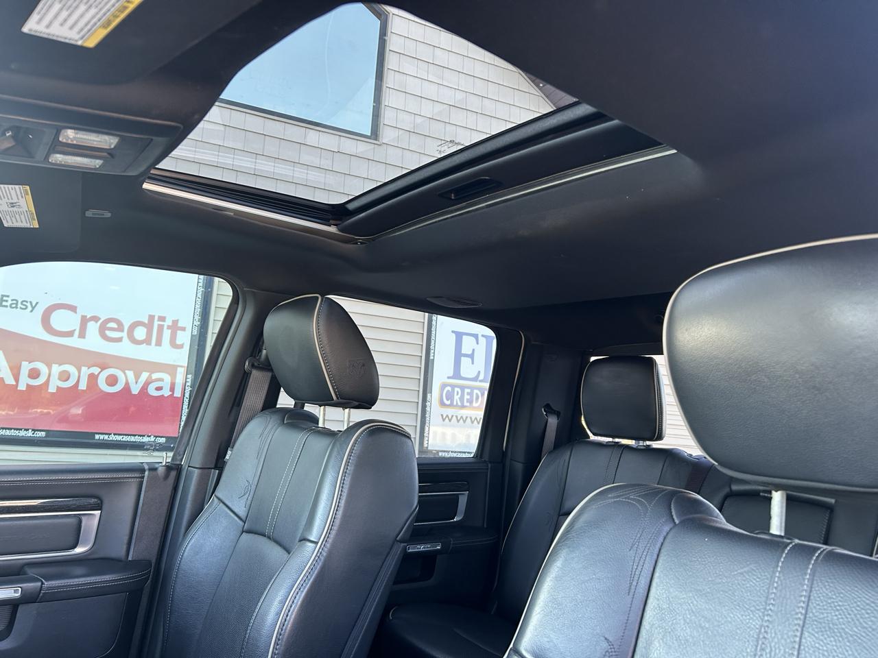 RAM 1500 Limited 4x4 Crew Cab 5'7" Box 2017