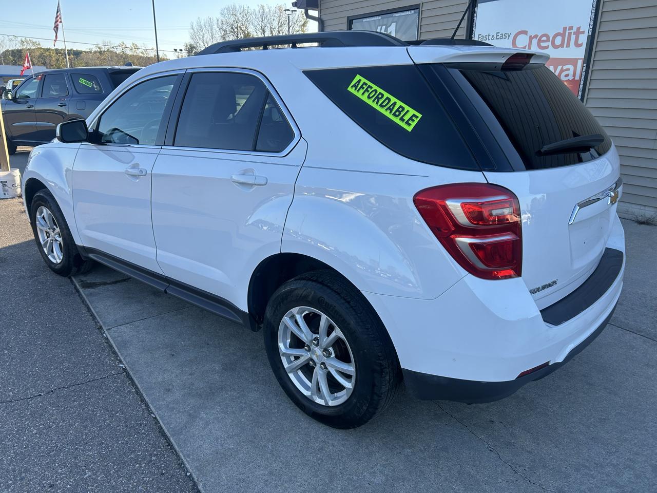 Chevrolet Equinox FWD 4dr LT w/1LT 2017