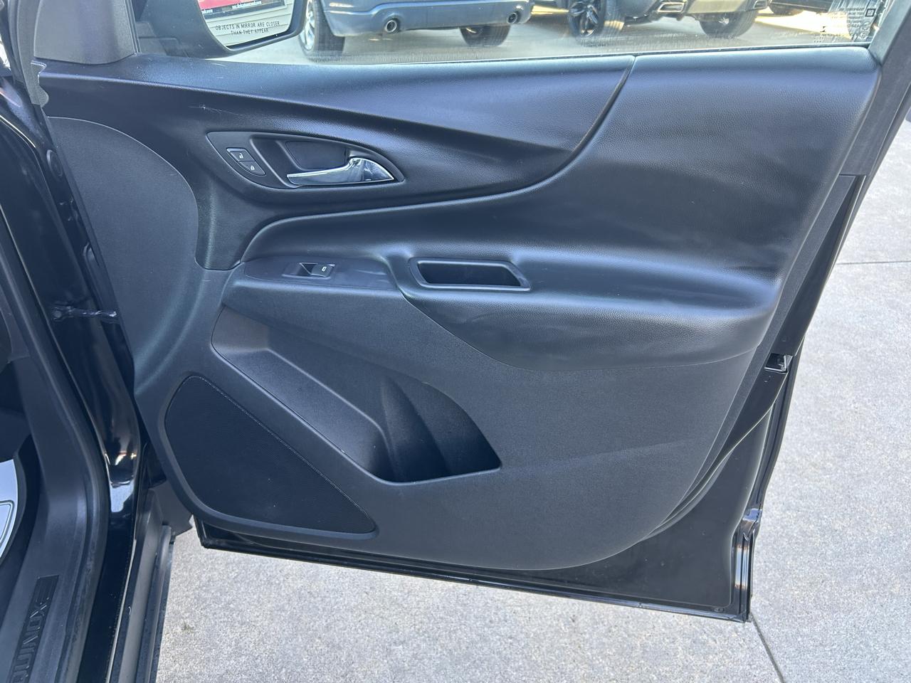 Chevrolet Equinox AWD 4dr LT w/1LT 2018