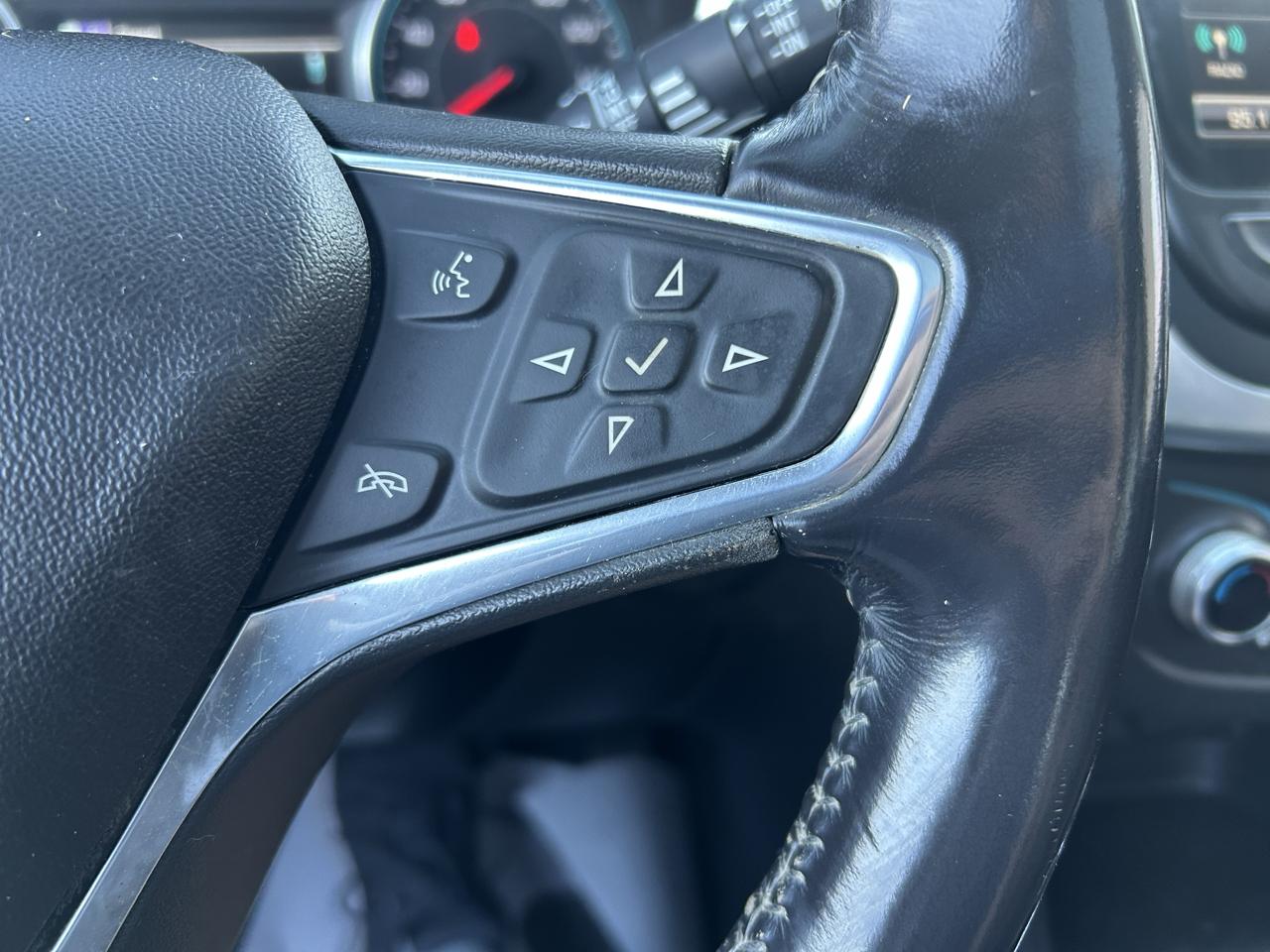 Chevrolet Equinox AWD 4dr LT w/1LT 2018