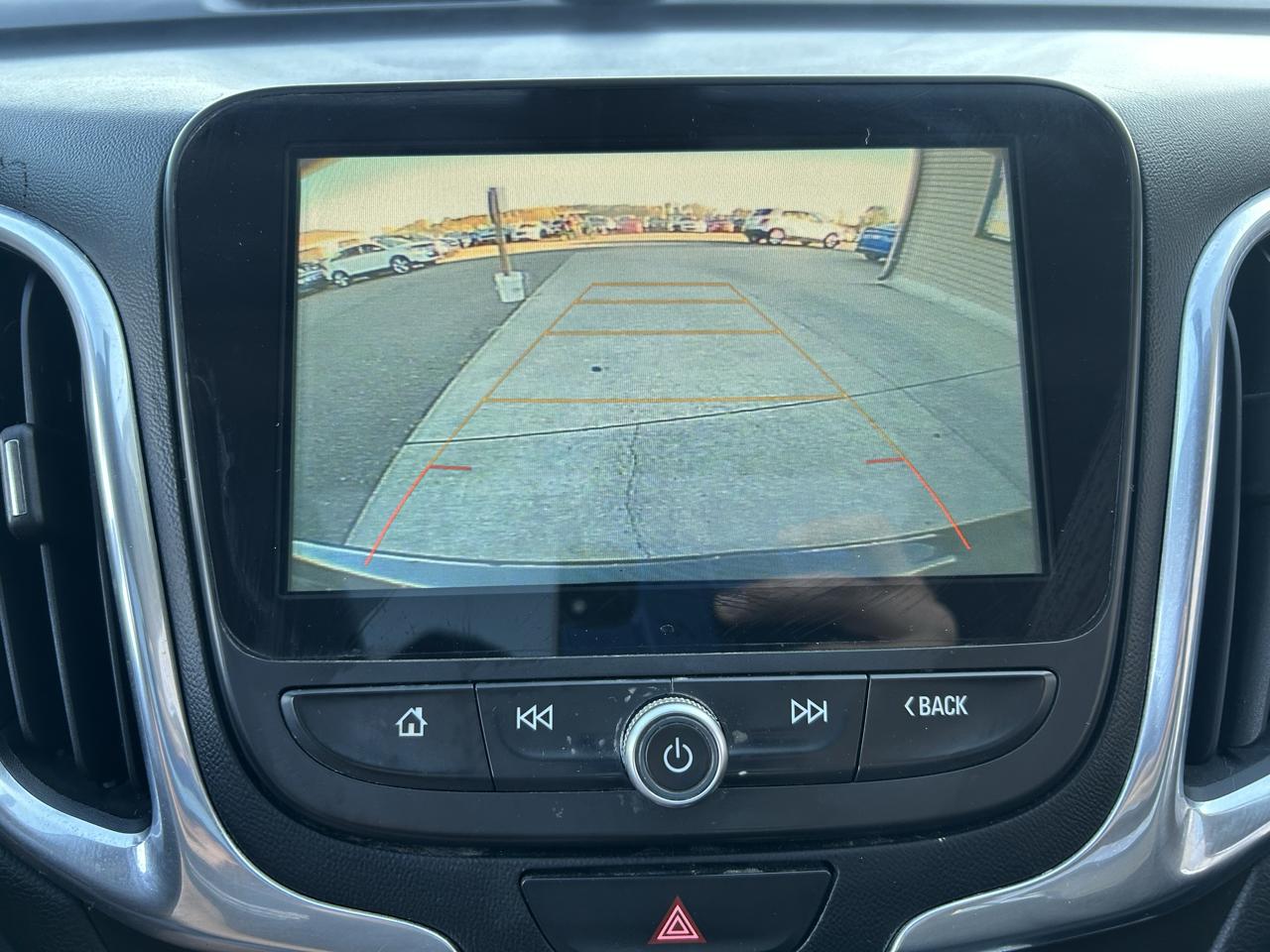Chevrolet Equinox AWD 4dr LT w/1LT 2018