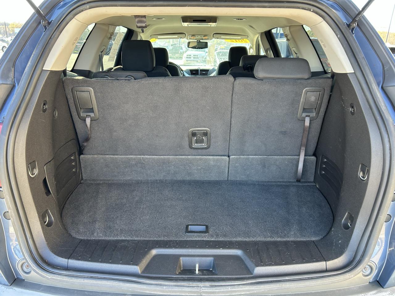 Chevrolet Traverse FWD 4dr LT w/1LT 2012