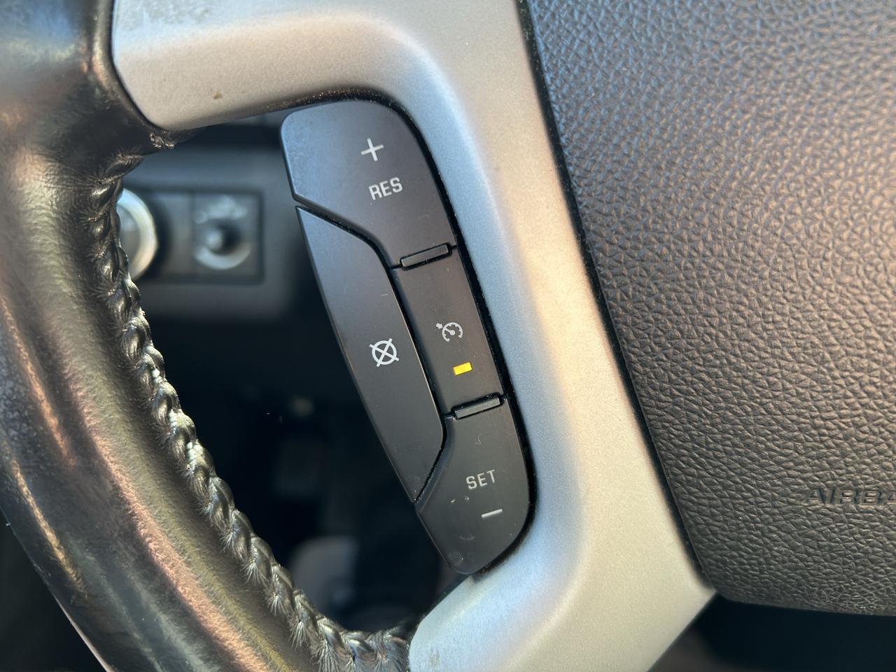 Chevrolet Traverse FWD 4dr LT w/1LT 2012