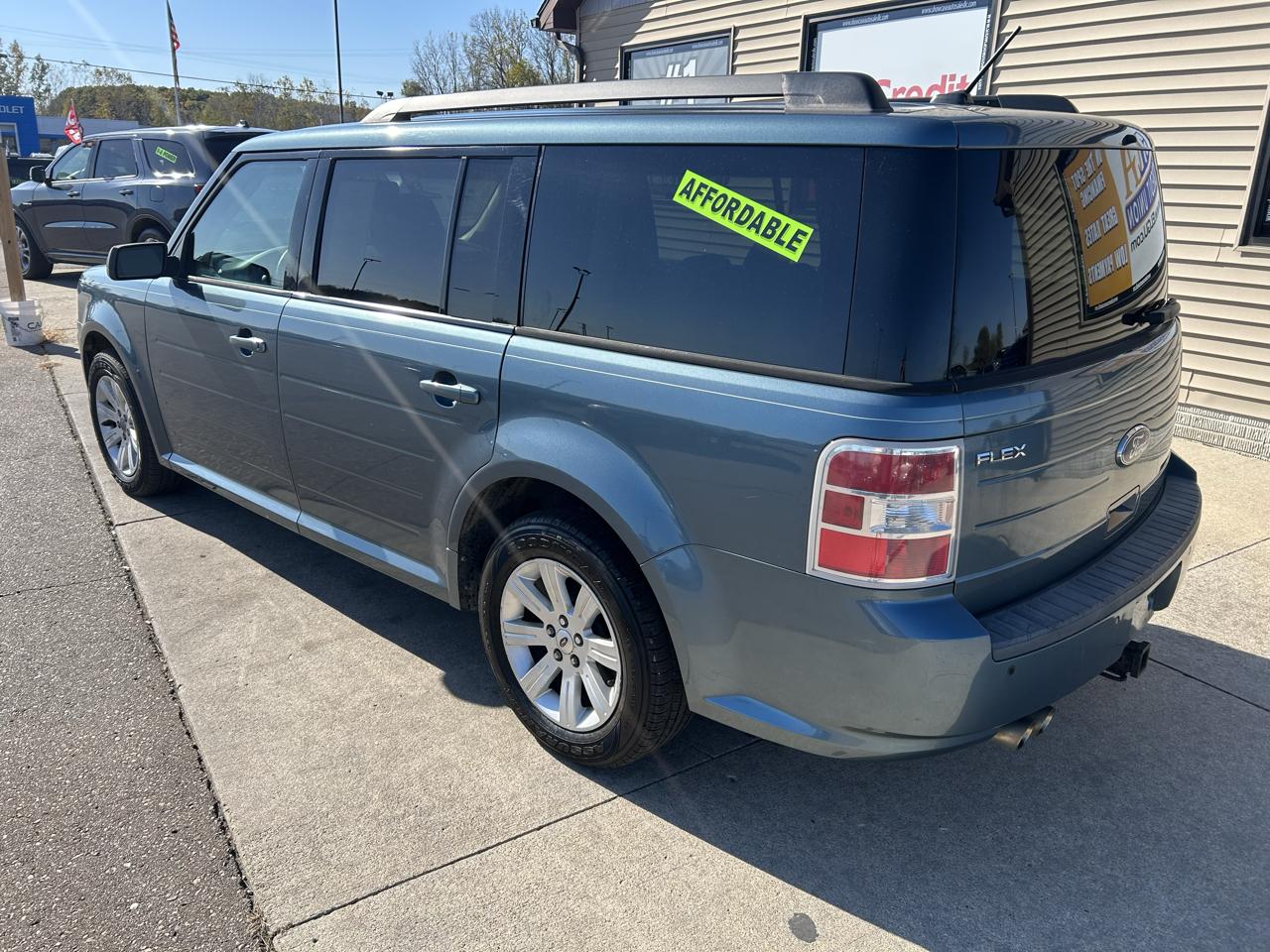 Ford Flex 4dr SE FWD 2010