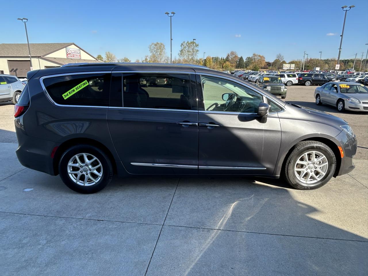 Chrysler Pacifica Touring L FWD 2020