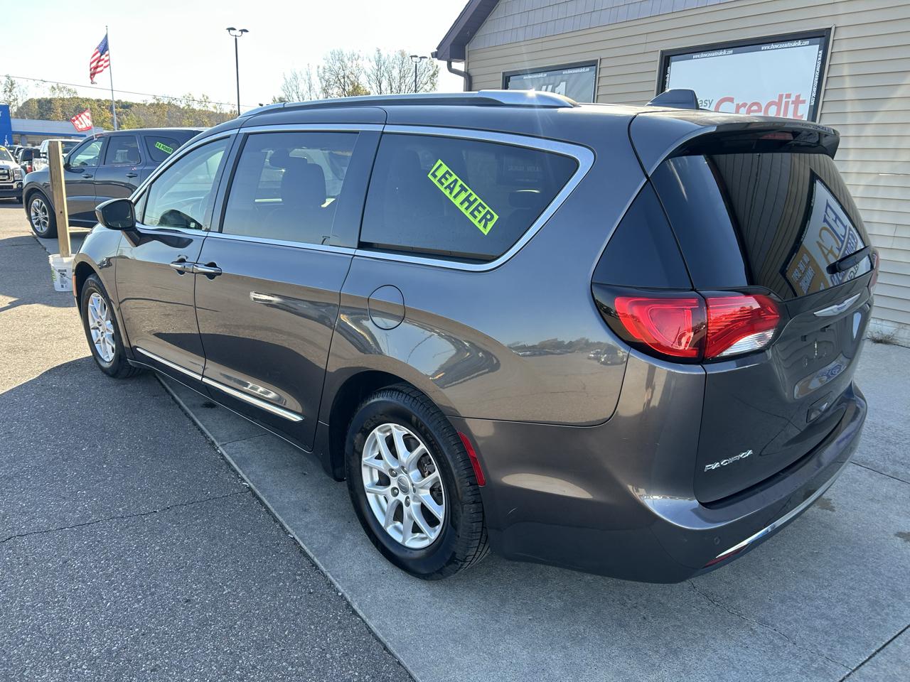 Chrysler Pacifica Touring L FWD 2020