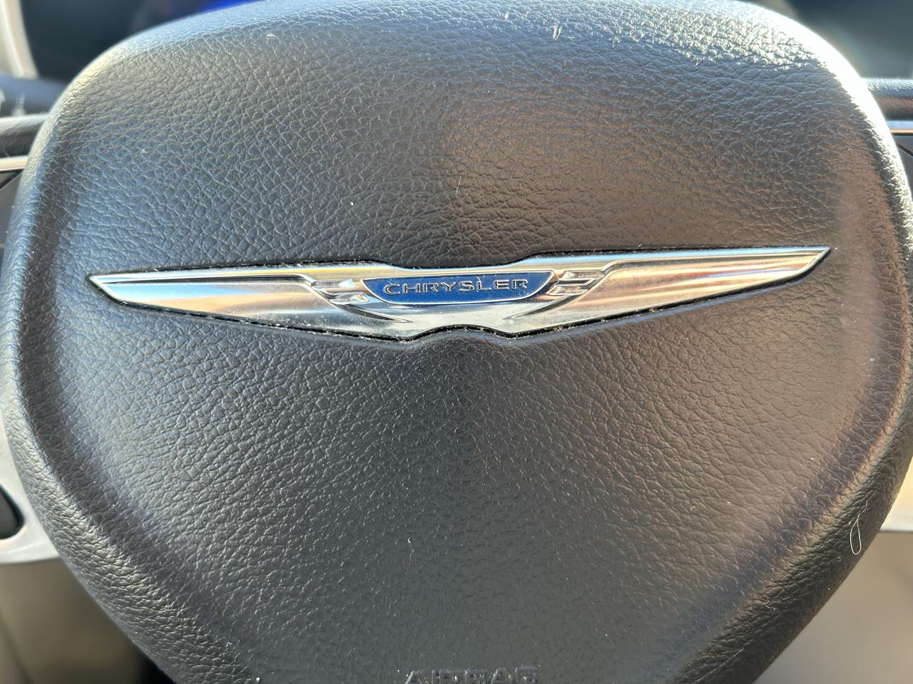 Chrysler Pacifica Touring L FWD 2020
