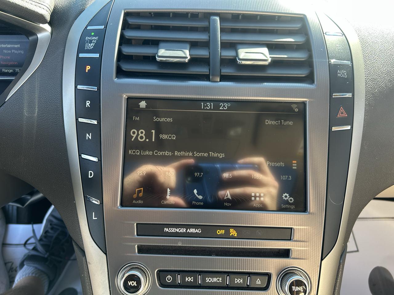 Lincoln MKZ Hybrid Select FWD 2017