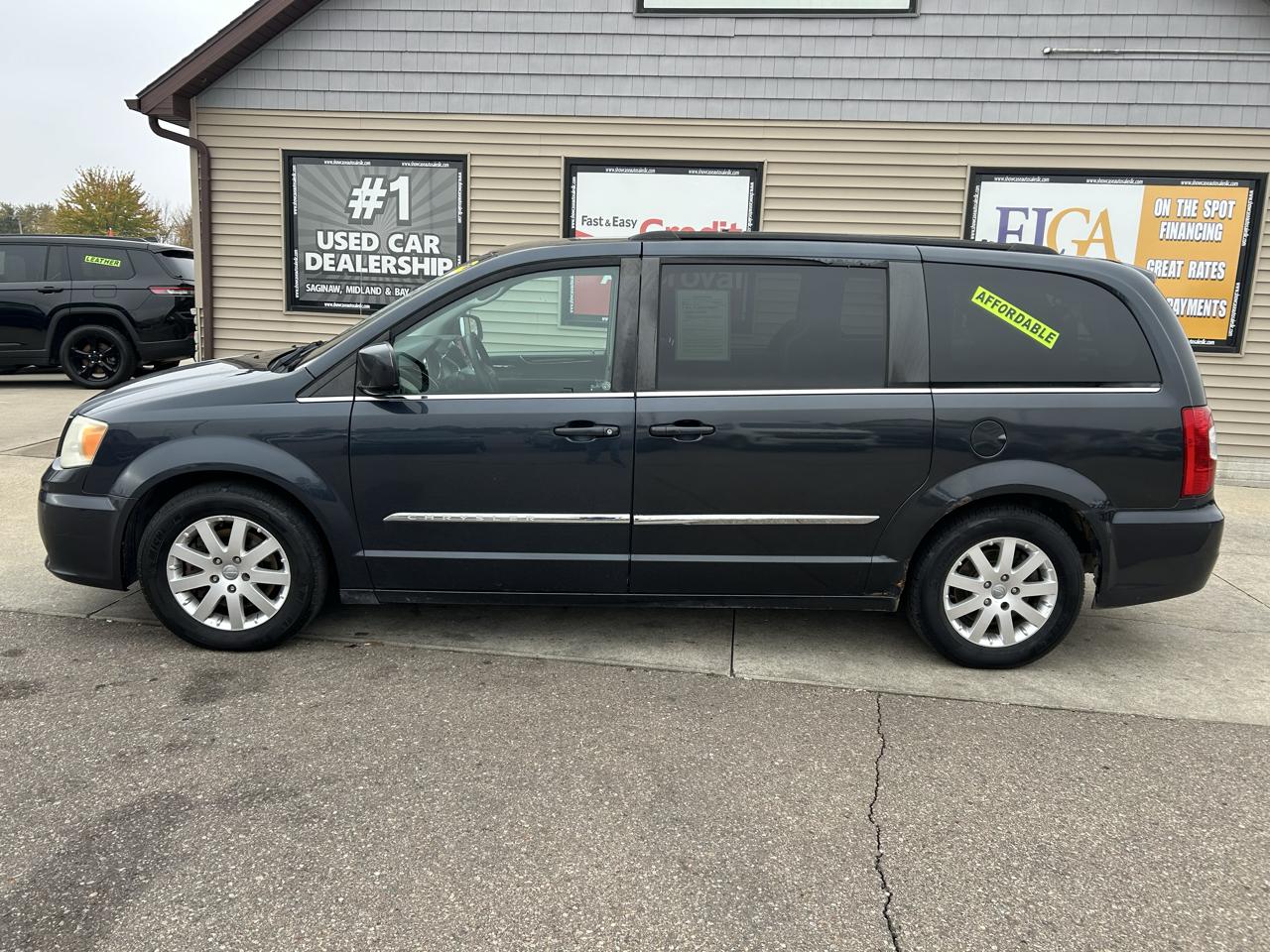 Chrysler Town & Country 4dr Wgn Touring 2014